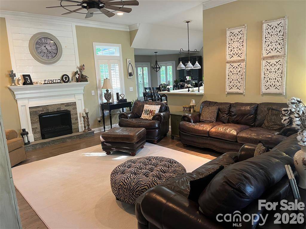 829 Savannah Place DR, Fort Mill, SC 29715