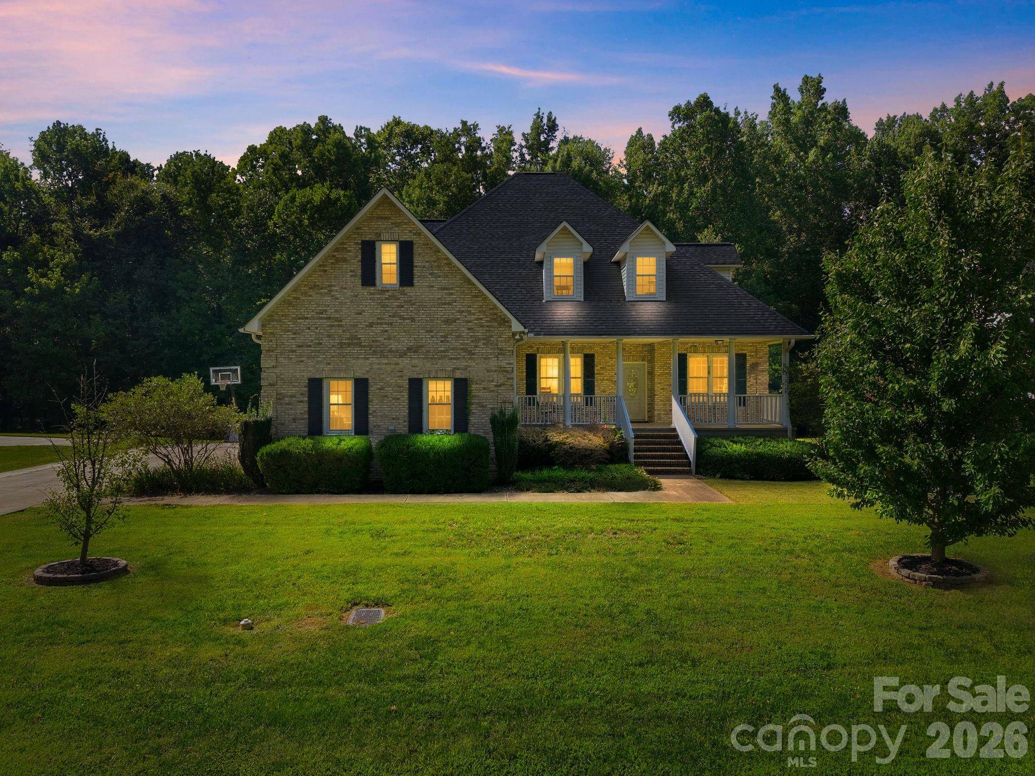 421 De Lara CIR, Salisbury, NC 28146