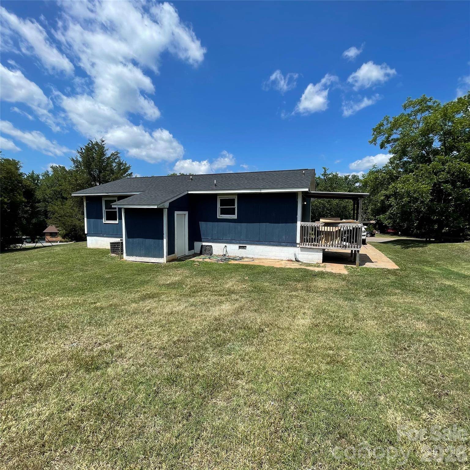 248 WOODSIDE DR, Forest City, NC 28043