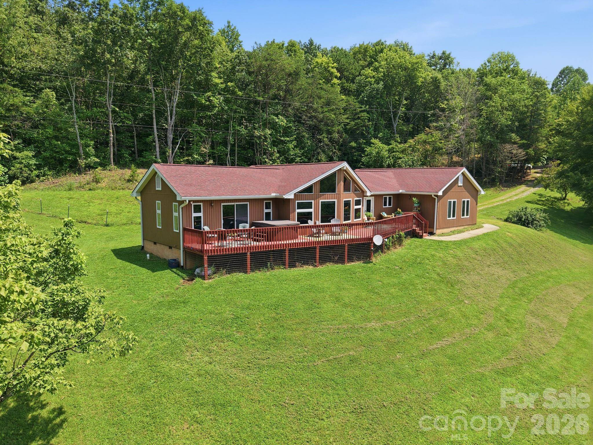 58 Sequoia TRL, Leicester, NC 28748