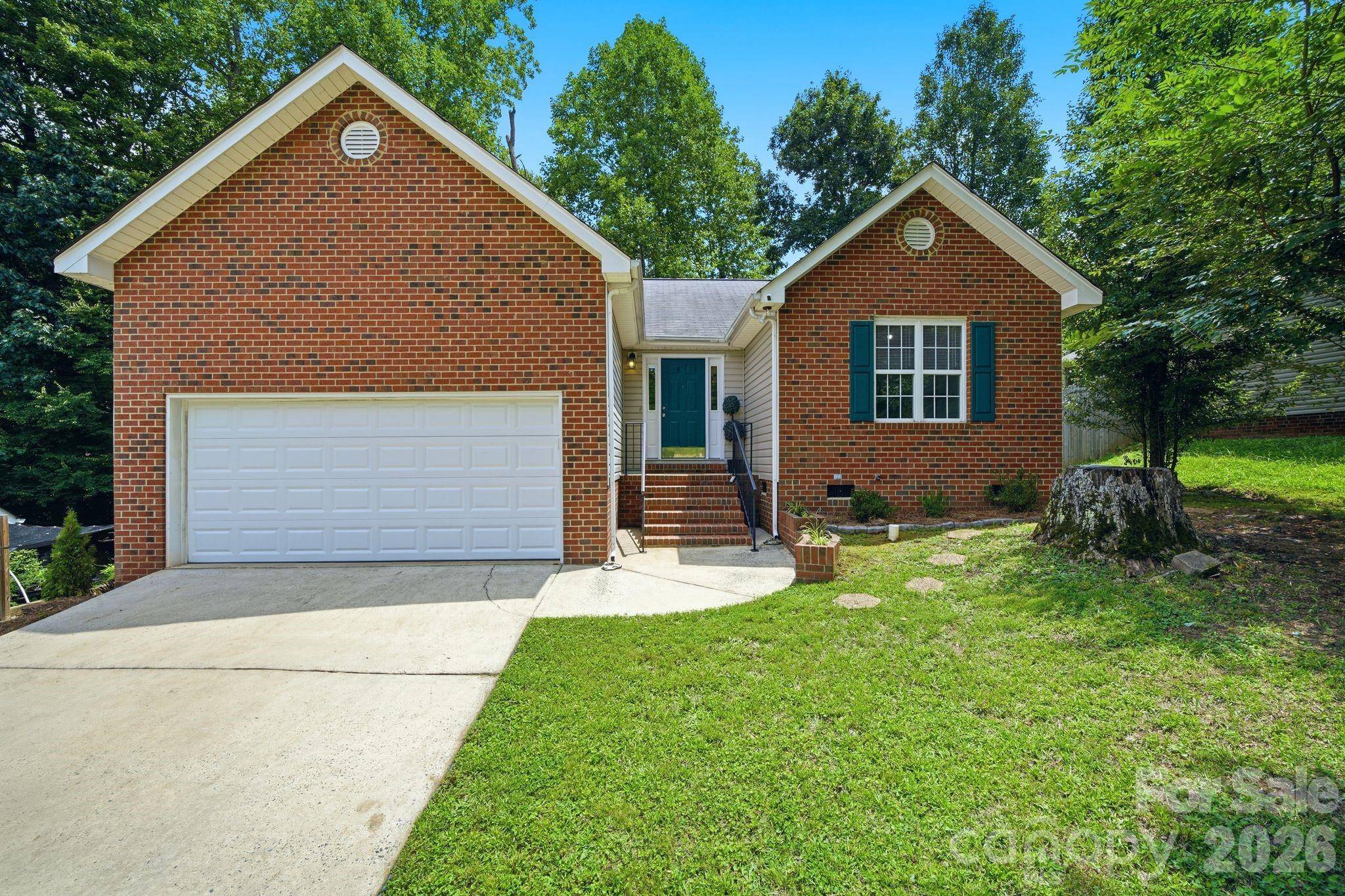 1008 Raywood CT, Matthews, NC 28104