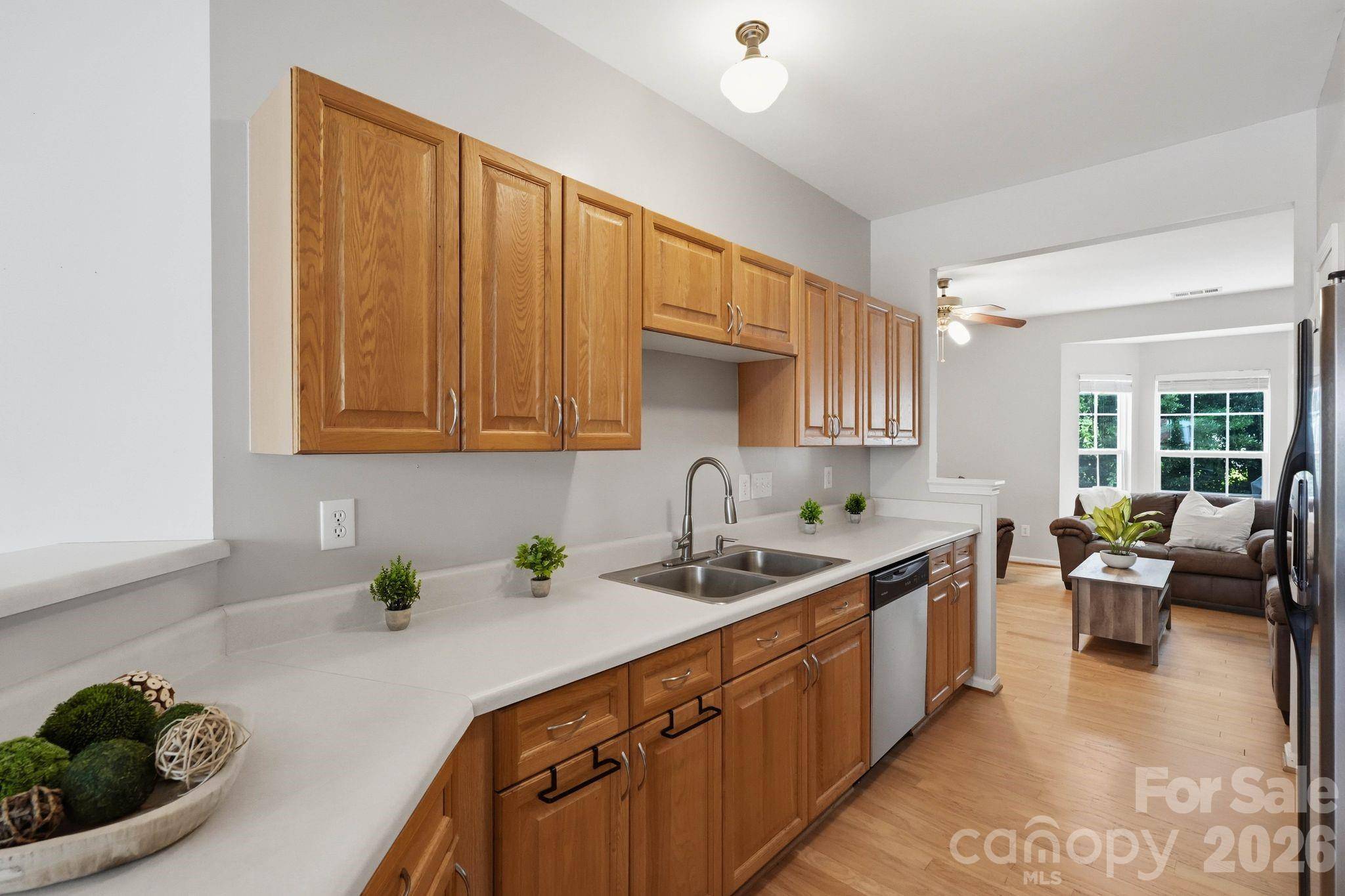 1965 Charlotte HWY #403, Mooresville, NC 28115