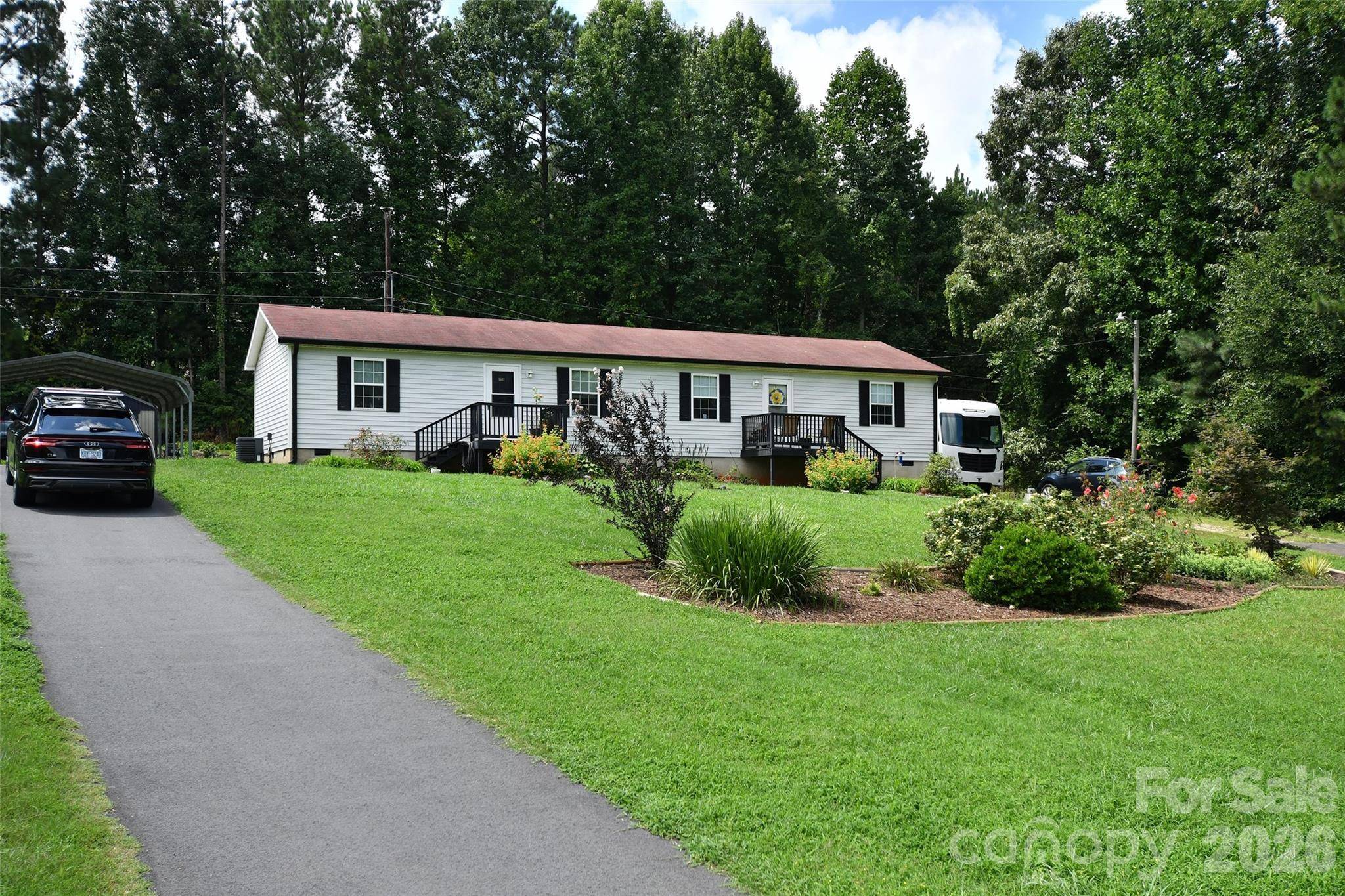 5502 and 5504 Wrenn DR, Denver, NC 28037