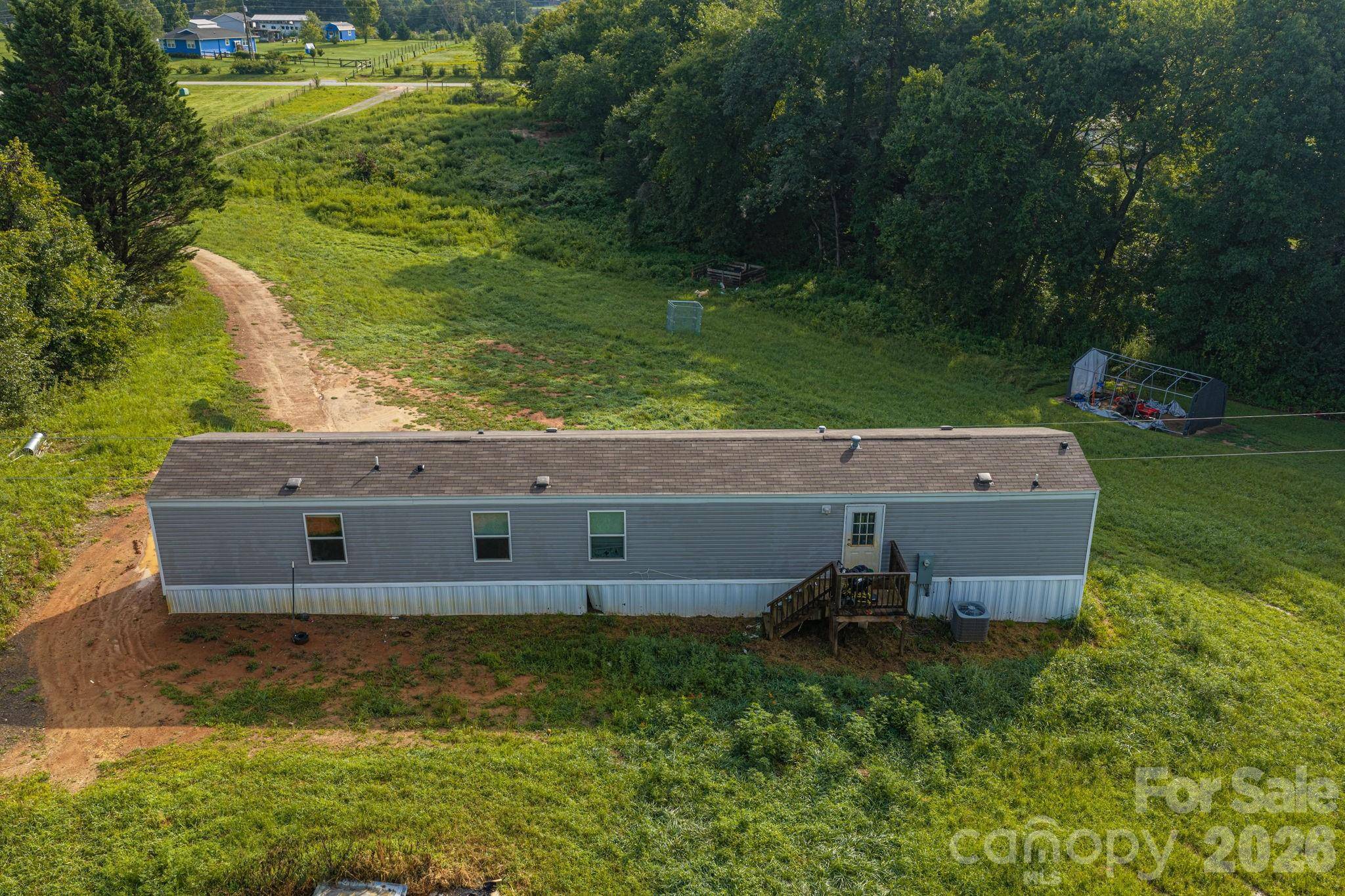4081 Benny Shrum LN, Maiden, NC 28650