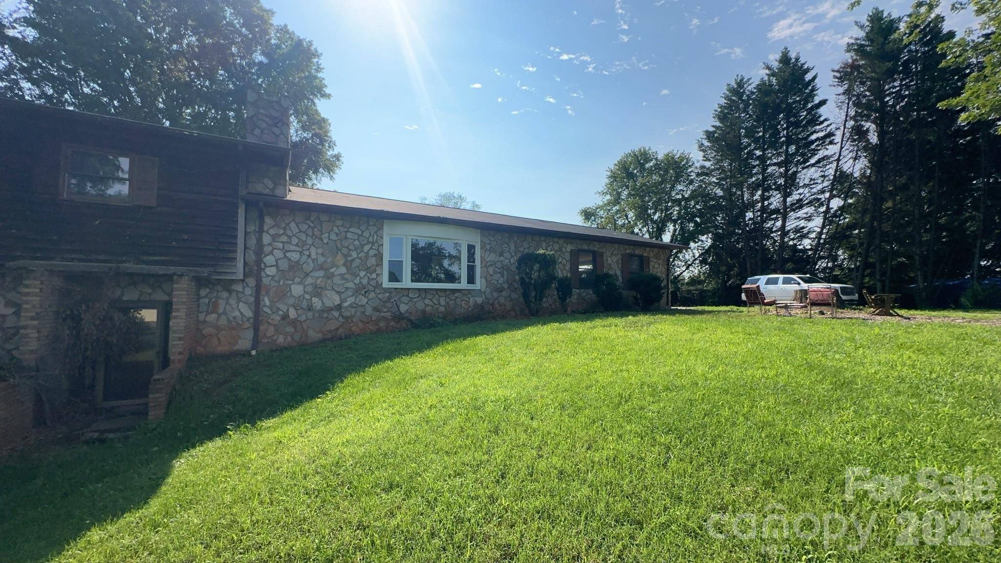 4294 Horseshoe Bend RD, Hudson, NC 28638