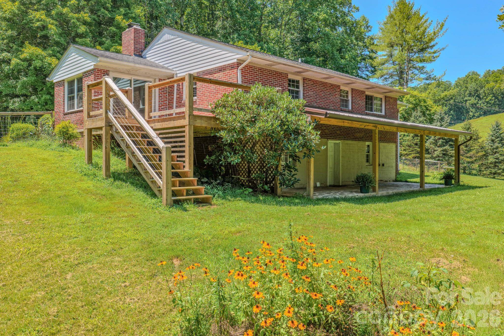 2150 Nc 80 HWY, Bakersville, NC 28705