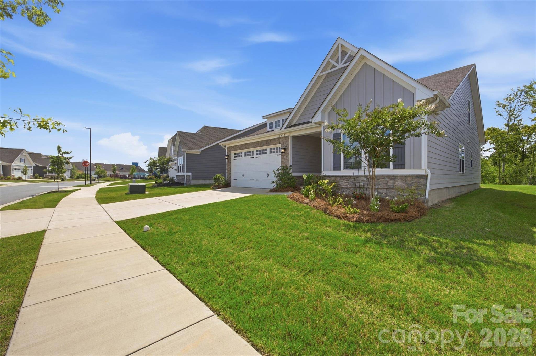 6428 Cambridge DR, Harrisburg, NC 28075
