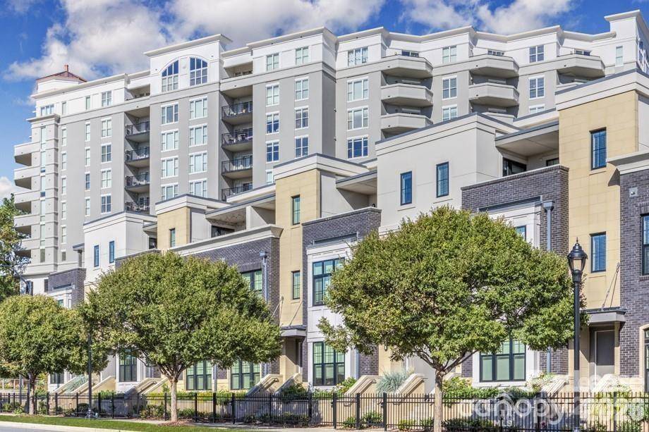 909 Camden Grandview RD #B1, Charlotte, NC 28202