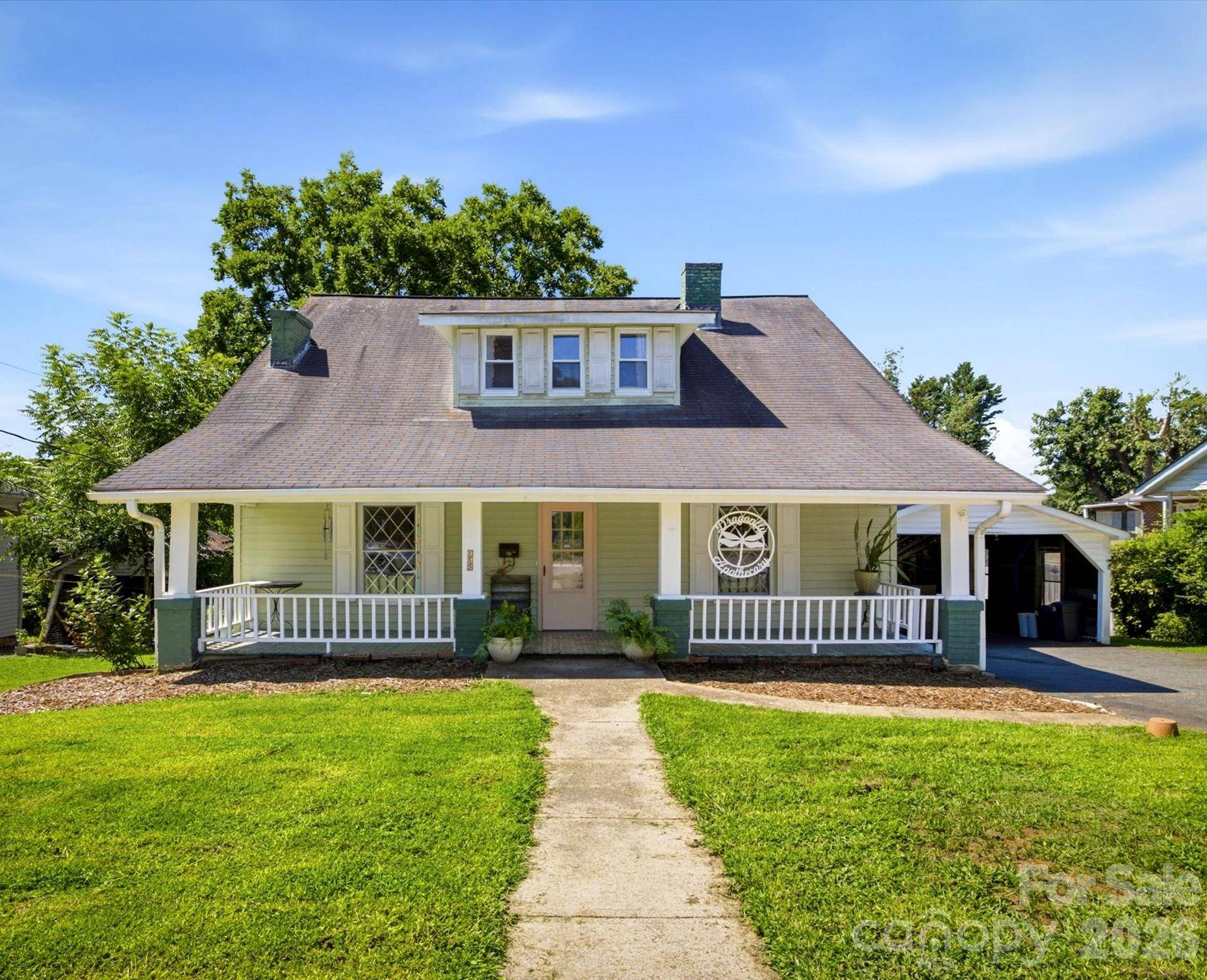 115 Evans ST, Morganton, NC 28655