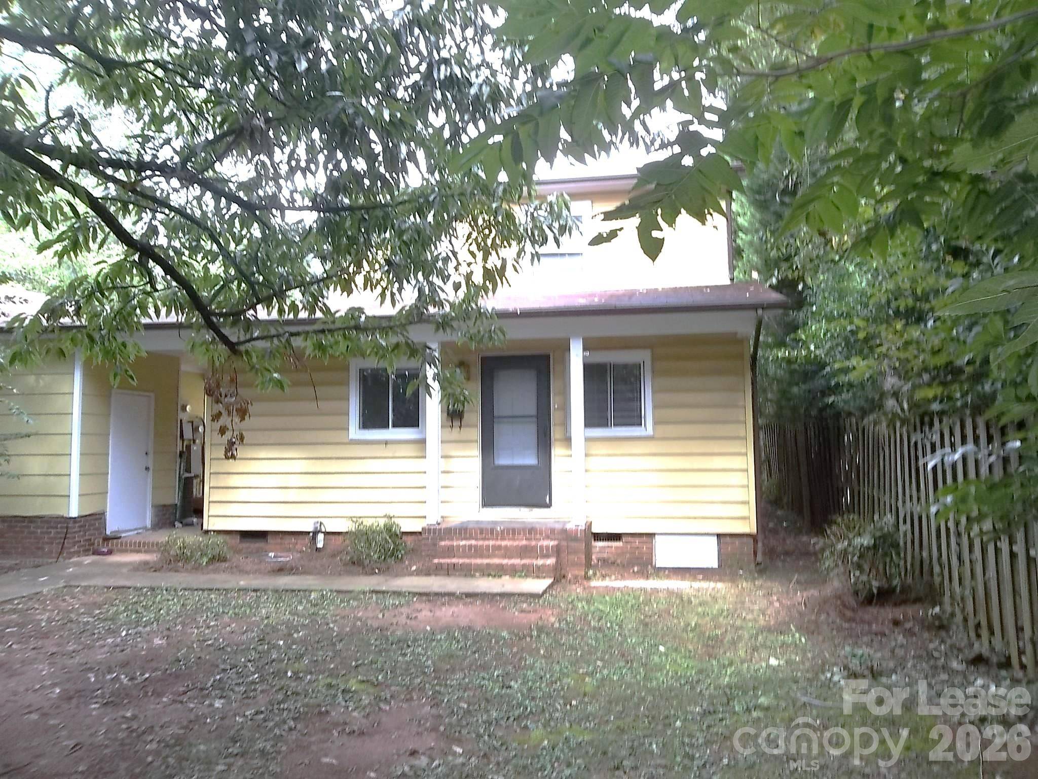 4024 Rosehaven DR, Charlotte, NC 28205