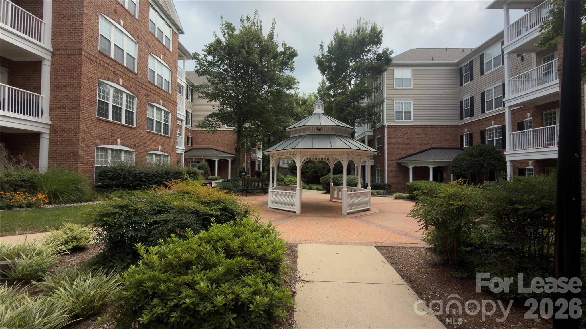 3282 Margellina DR, Charlotte, NC 28210