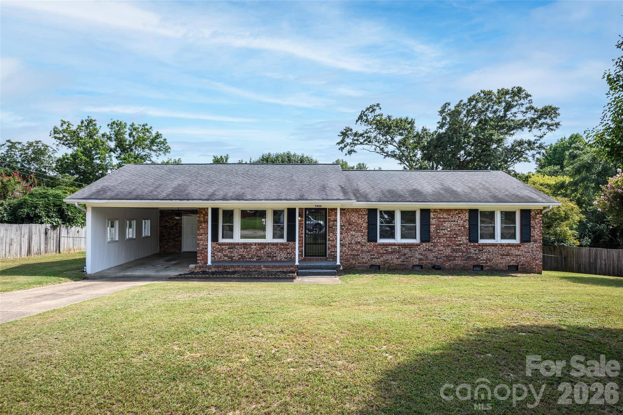 5426 Oakcrest RD, Sumter, SC 29154