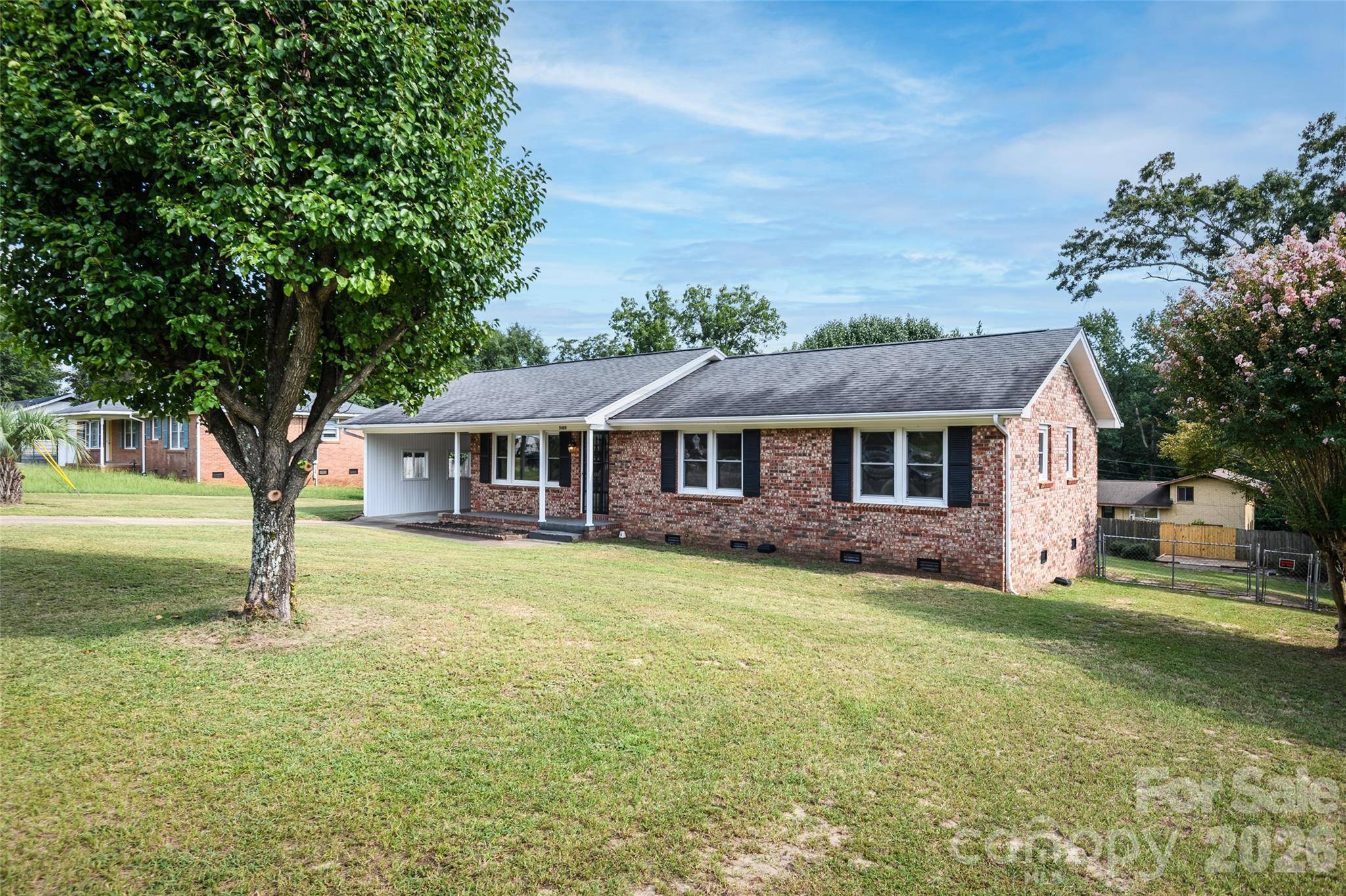 5426 Oakcrest RD, Sumter, SC 29154