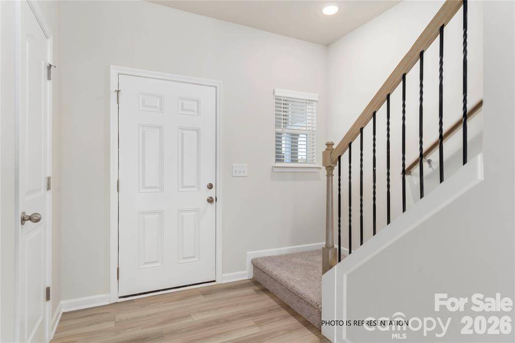 5274 Lashawn LN #3104, Stanley, NC 28164