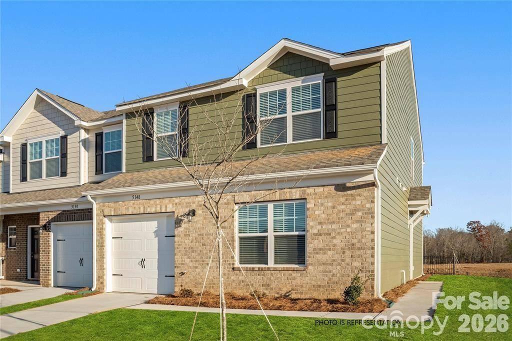 5272 Lashawn LN #3105, Stanley, NC 28164