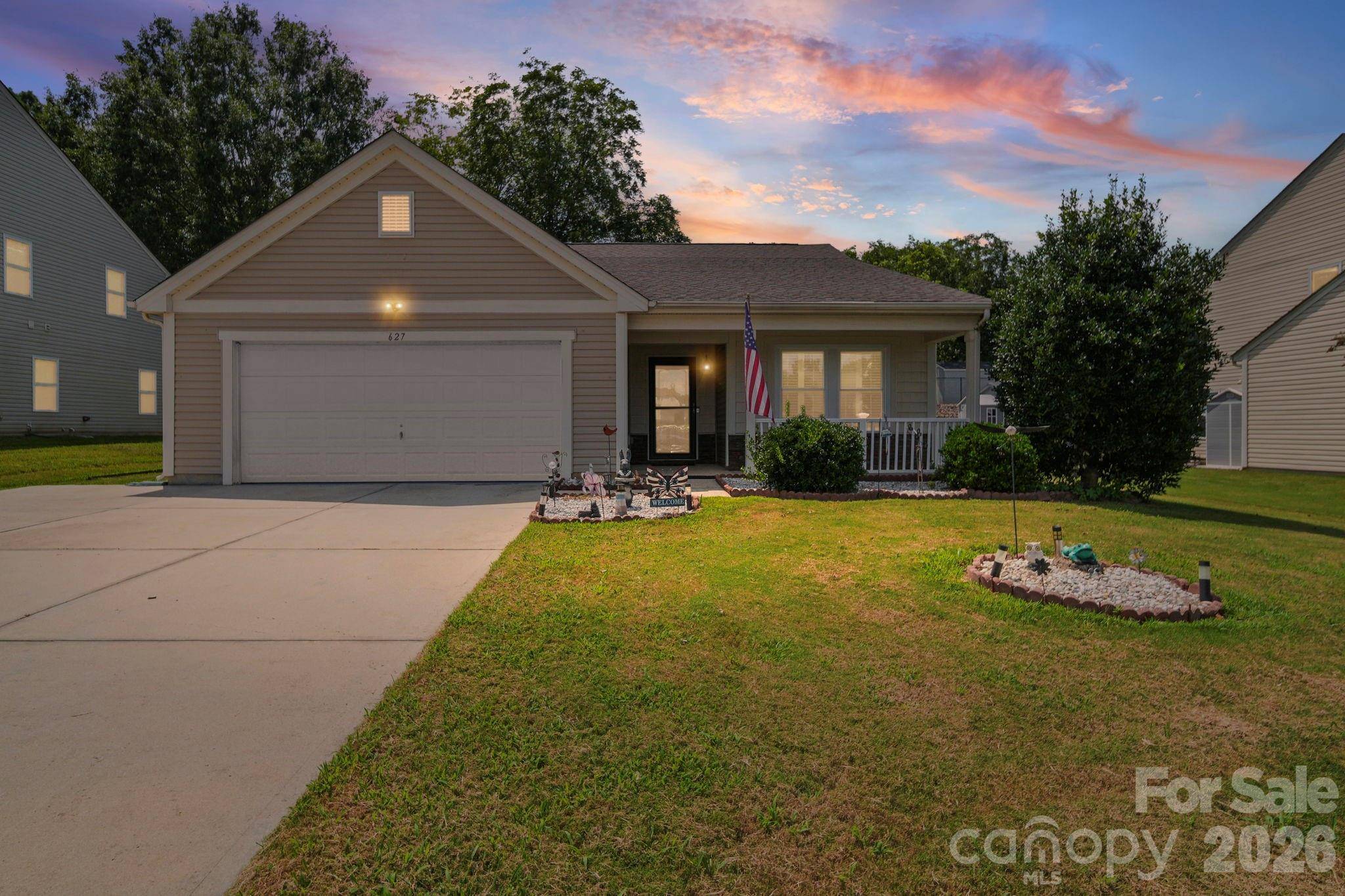 627 Smokehouse LN, Albemarle, NC 28001