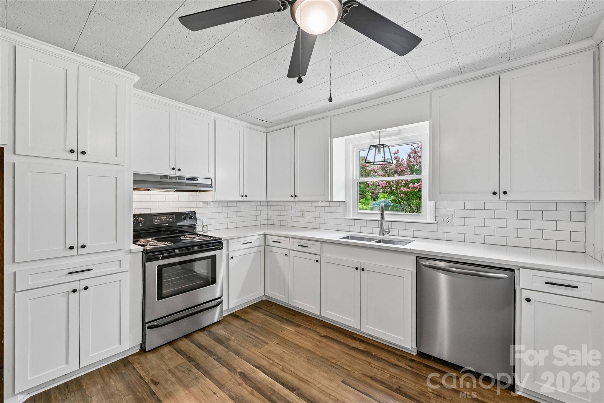 1811 S Post RD, Patterson Springs, NC 28152