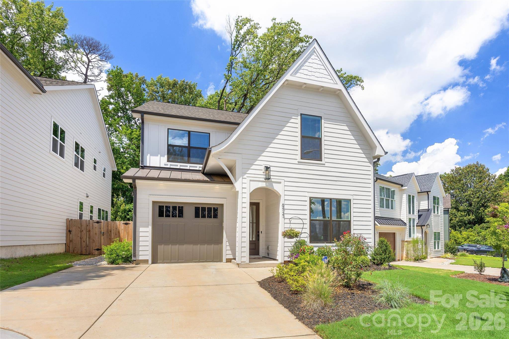 812 State ST, Charlotte, NC 28208