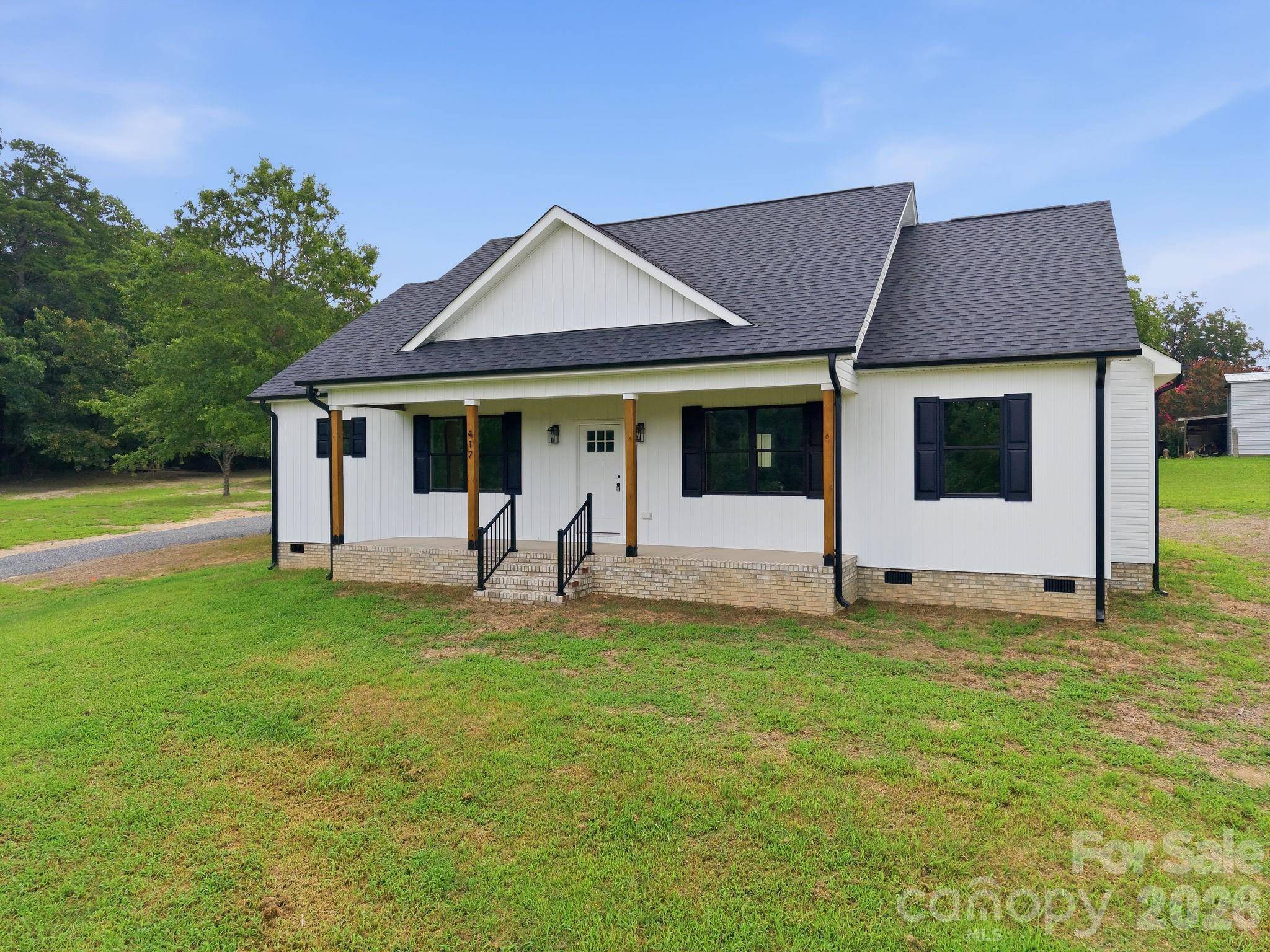 417 E 2nd ST, Faith, NC 28041