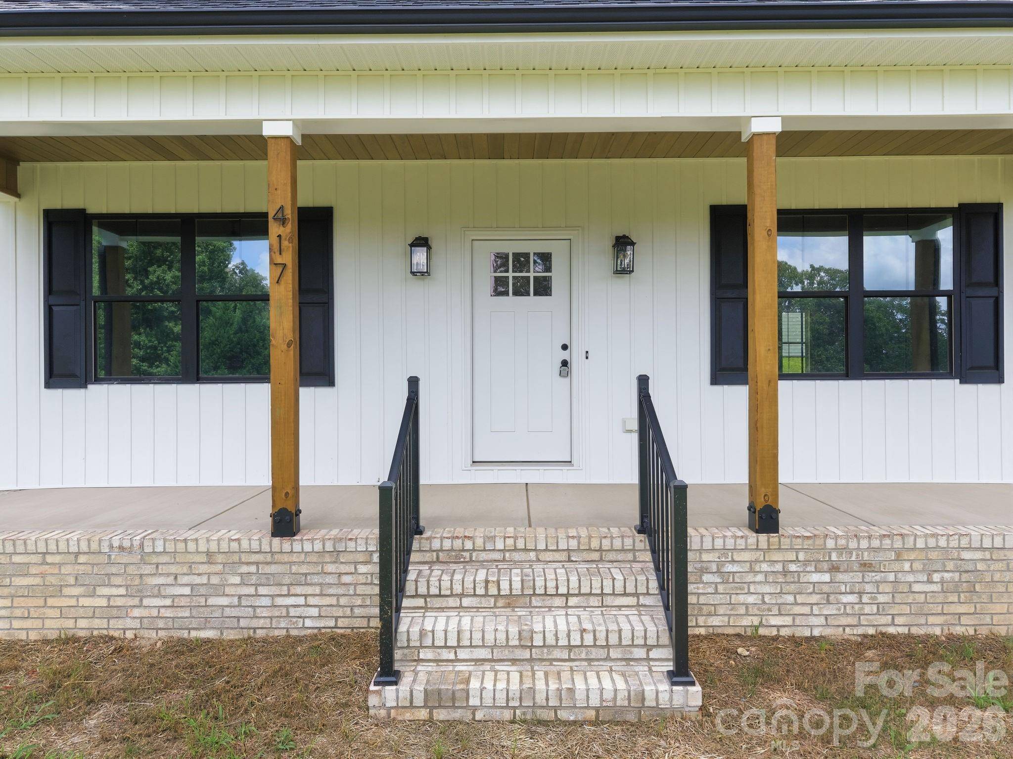 417 E 2nd ST, Faith, NC 28041