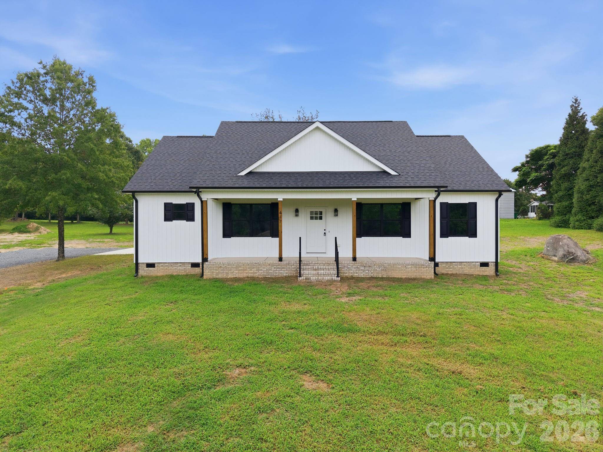 417 E 2nd ST, Faith, NC 28041