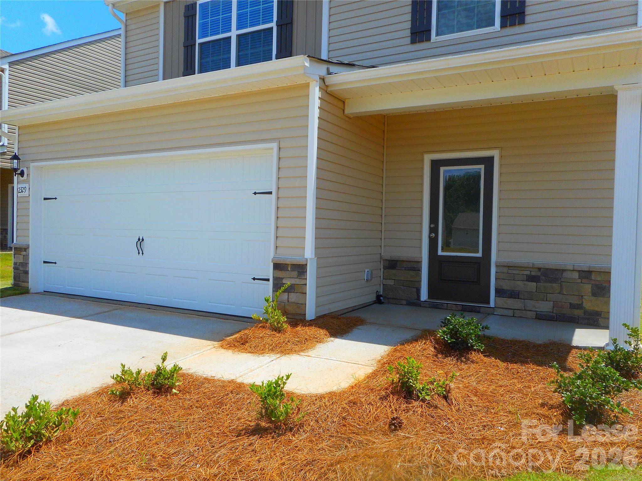 2329 Transatlantic AVE, Charlotte, NC 28215