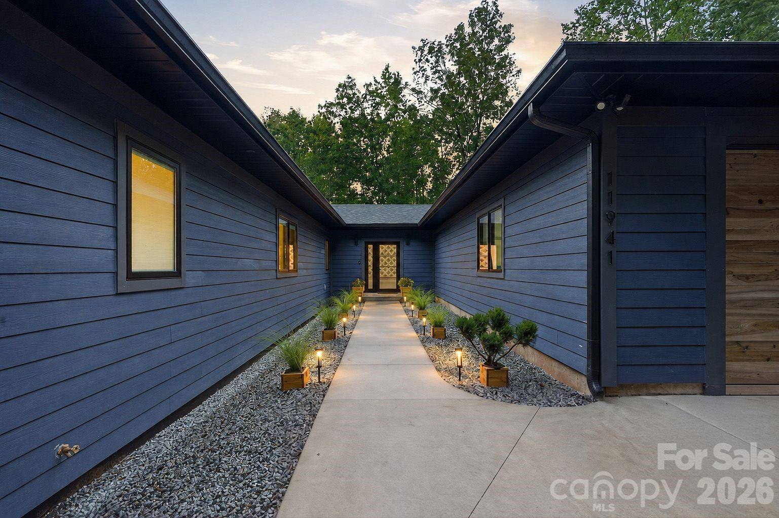 11941 NC 801 Hwy HWY, Mt Ulla, NC 28215
