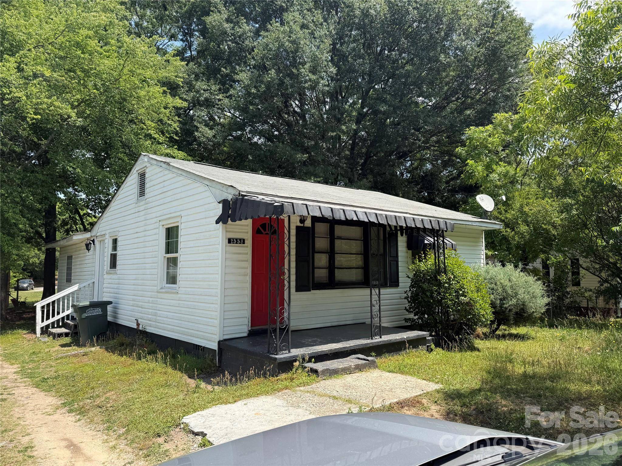 2558 Milton AVE, Gastonia, NC 28052