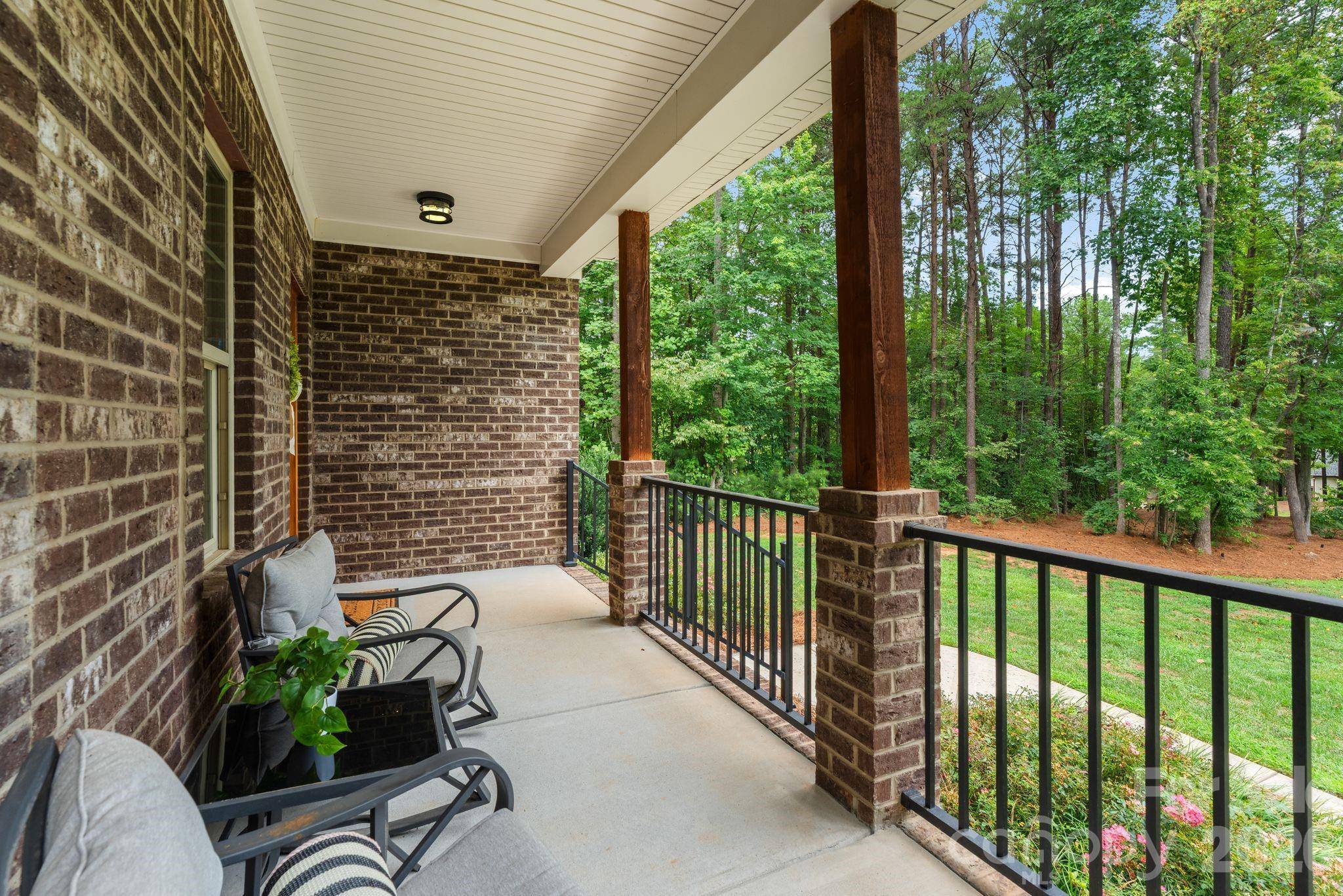 7261 Bay Ridge DR, Denver, NC 28037