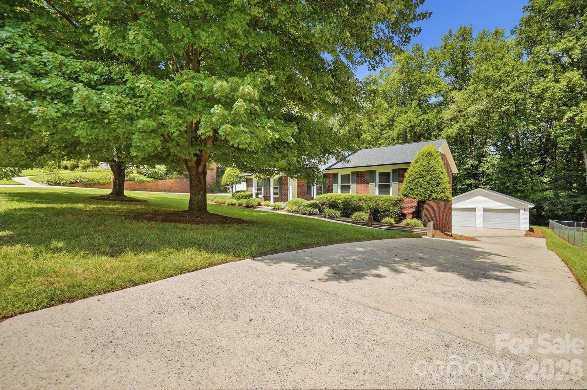 2050 Brownstone CT, Gastonia, NC 28054