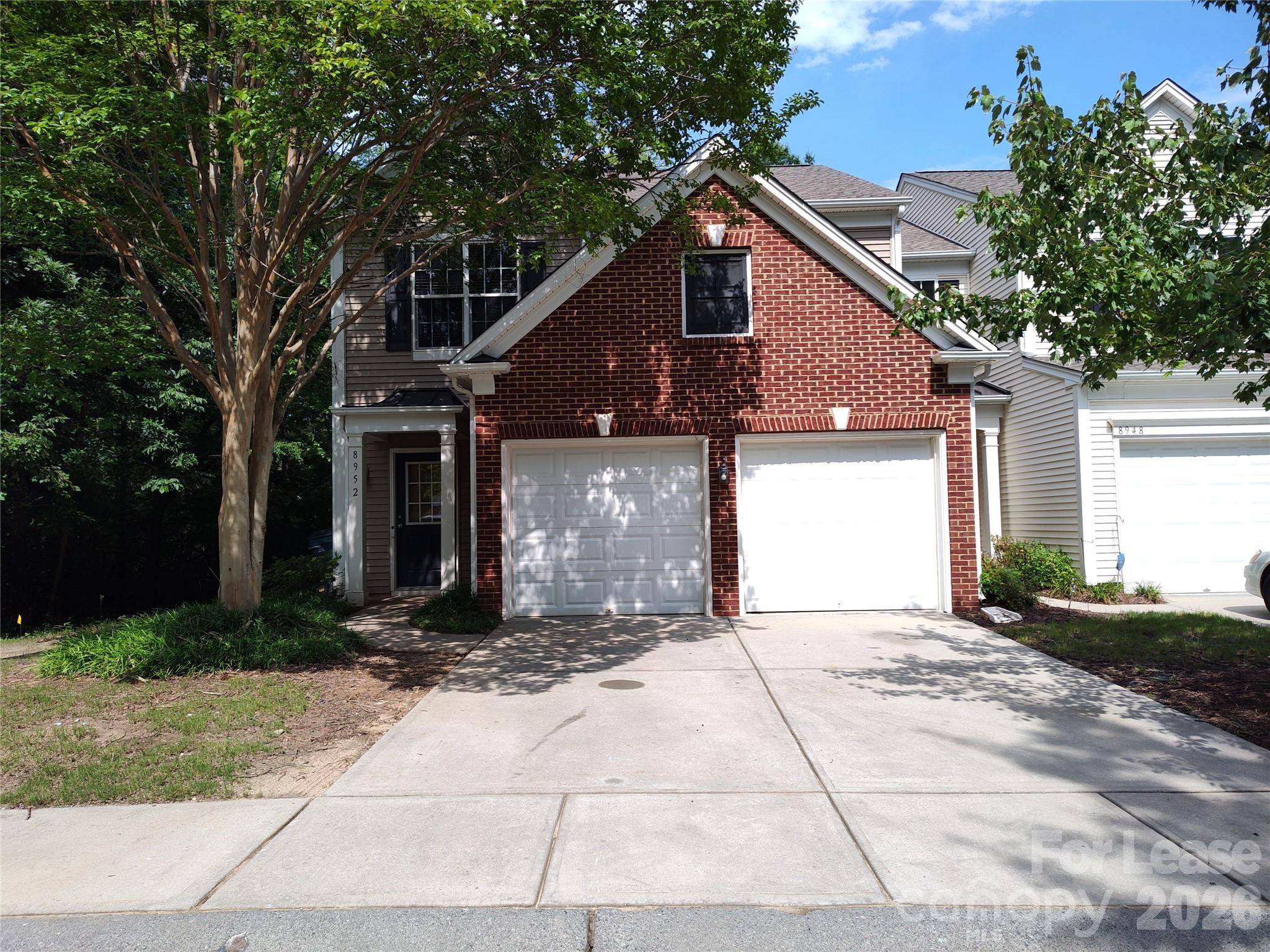 8952 Kirkley View CT, Charlotte, NC 28277