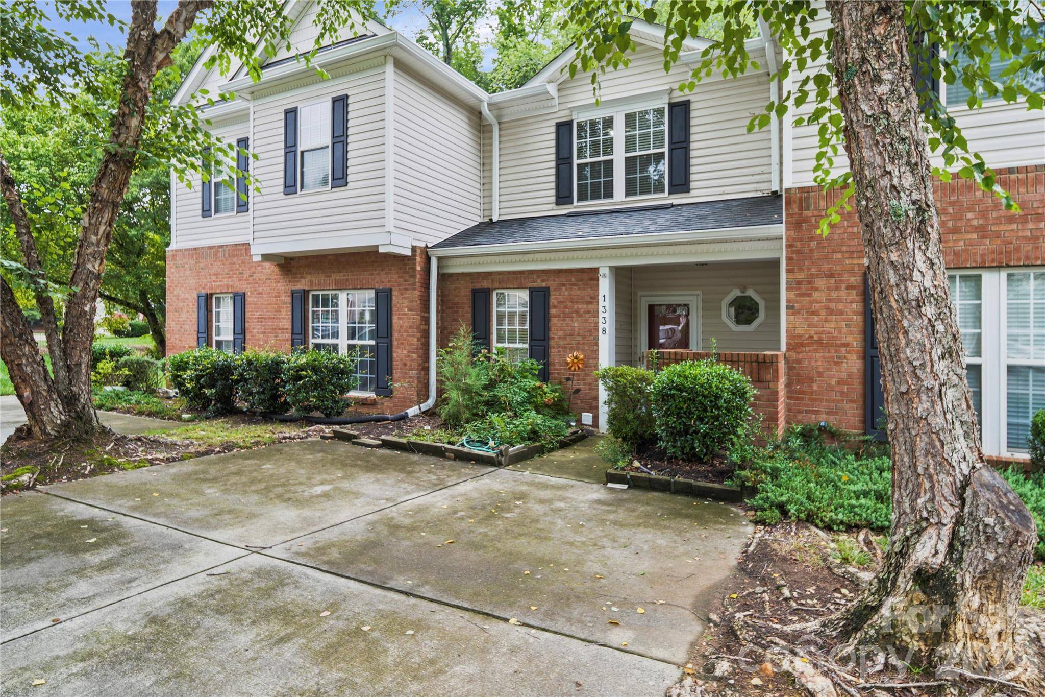 1338 Anthem CT #80-B, Charlotte, NC 28205