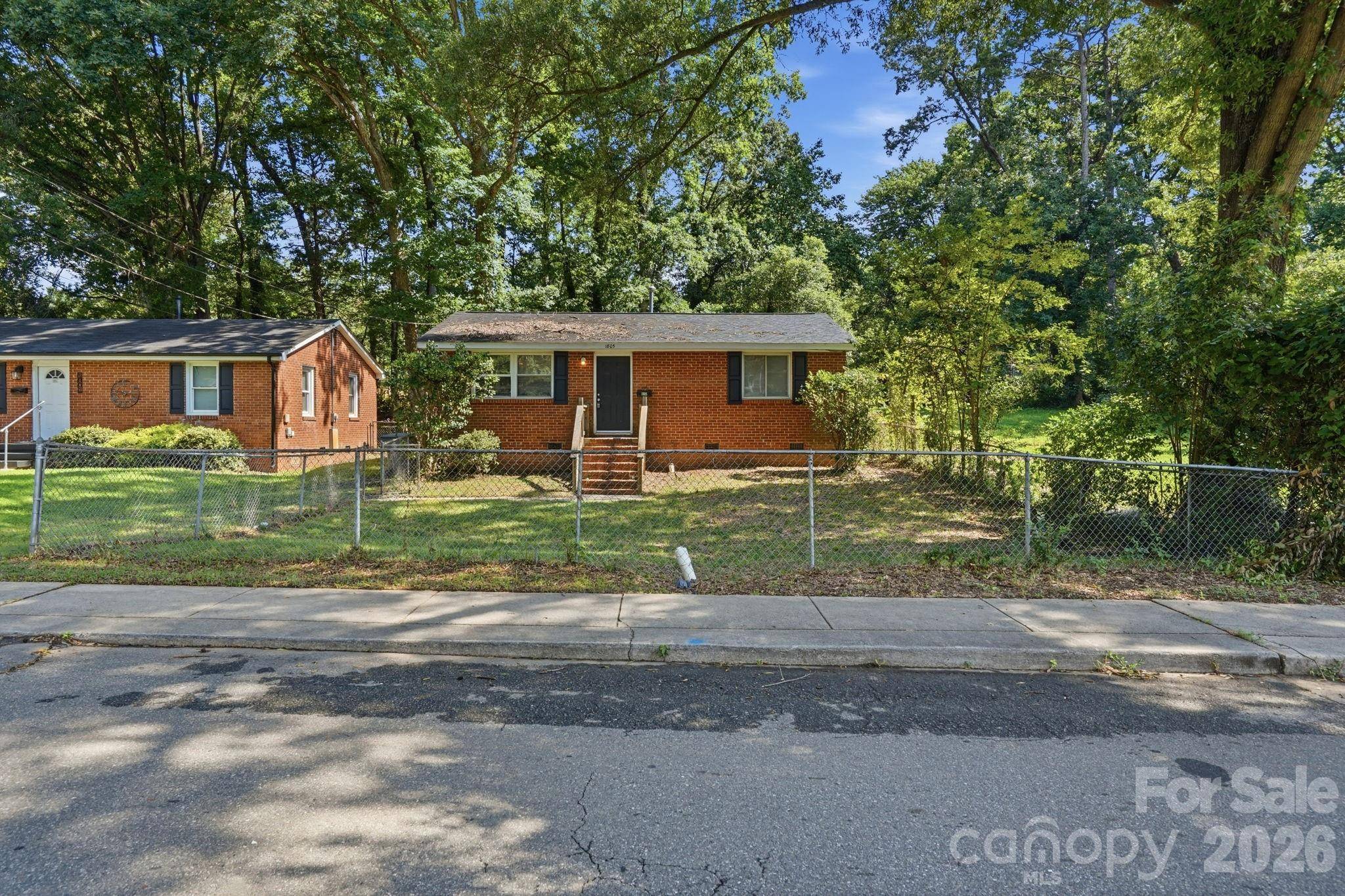 1805 Purser DR, Charlotte, NC 28215