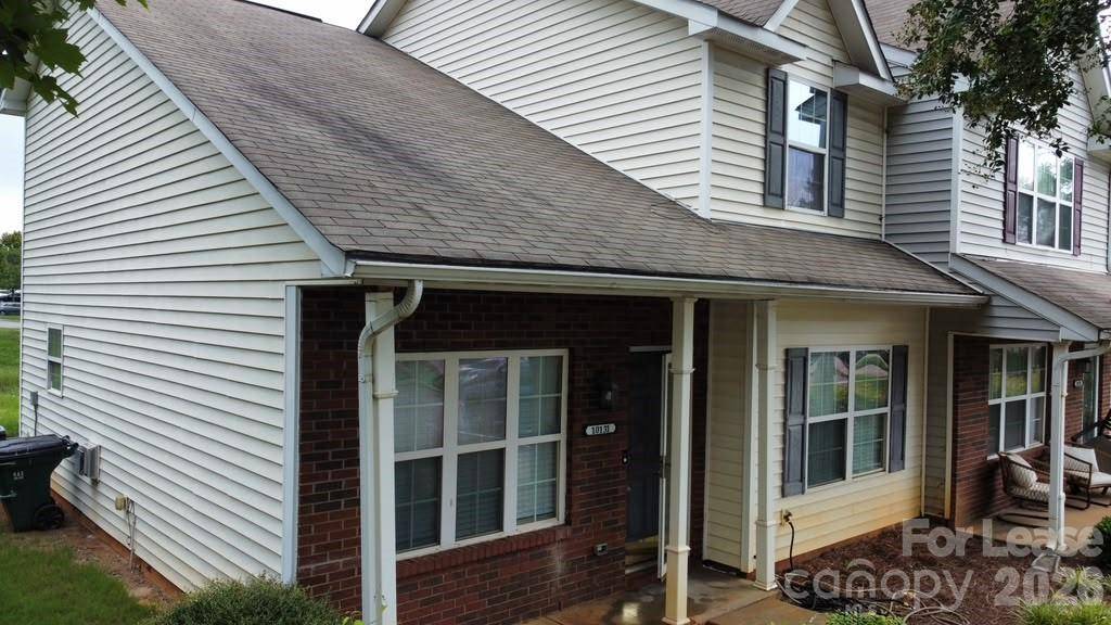 10131 Ballyclare CT, Charlotte, NC 28213