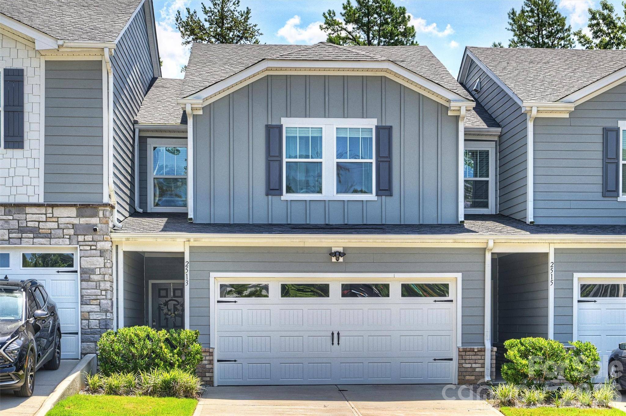 2513 Greenmarket DR, Charlotte, NC 28217
