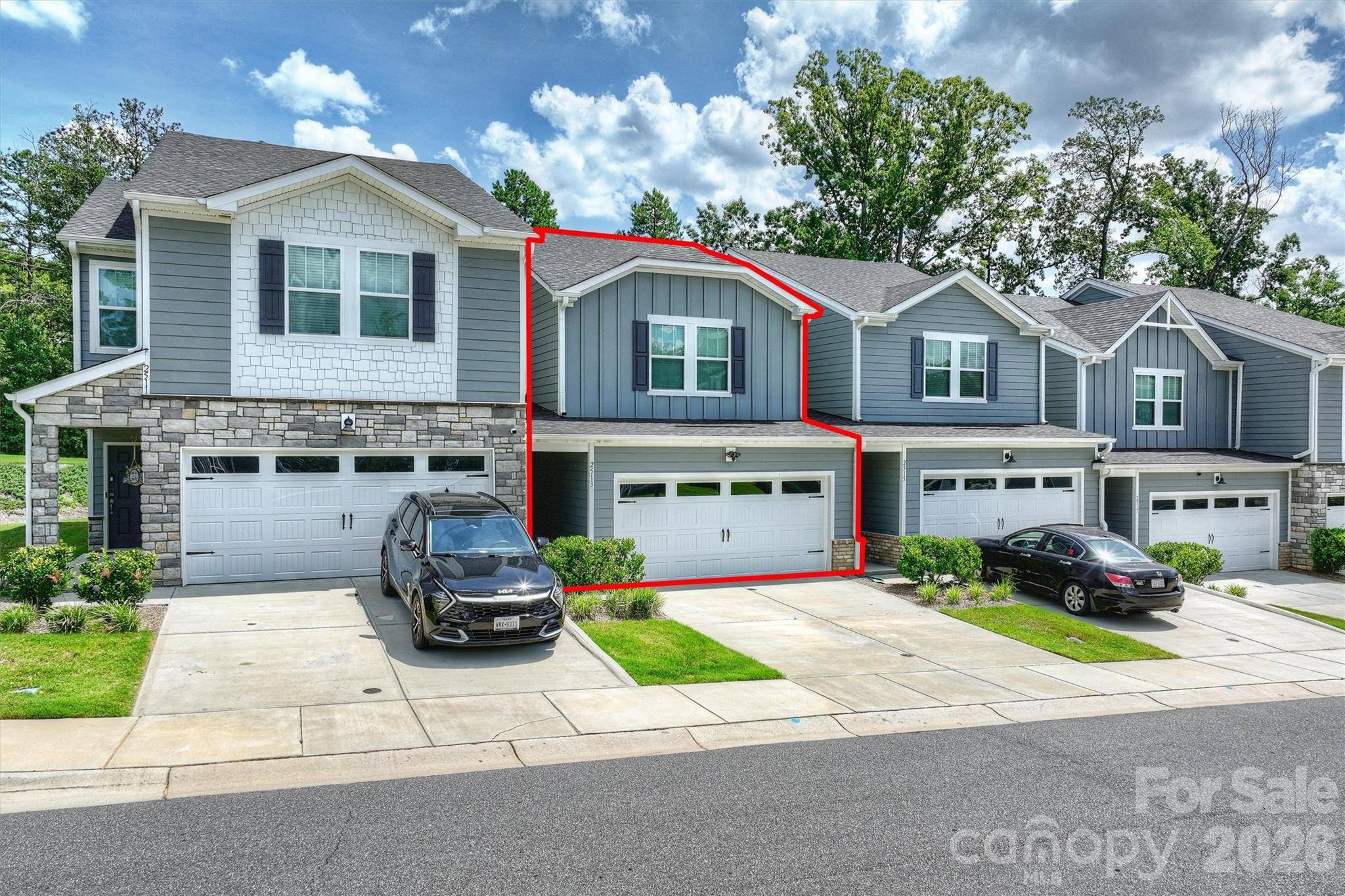 2513 Greenmarket DR, Charlotte, NC 28217