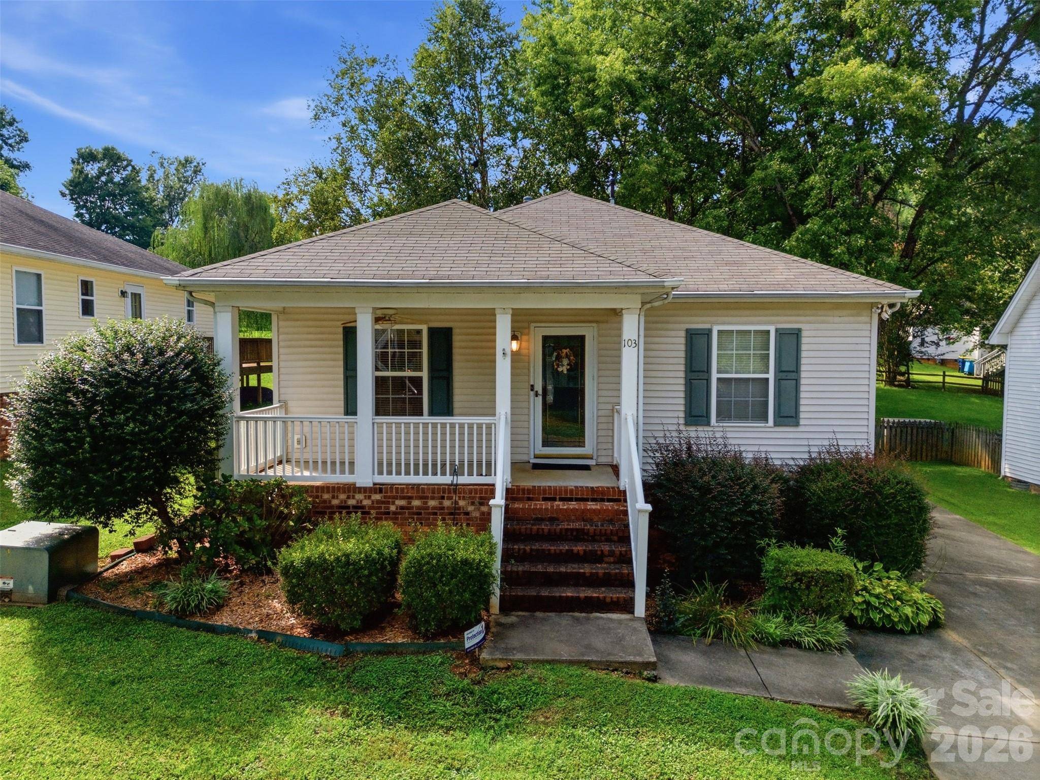 103 Watson ST, Belmont, NC 28012