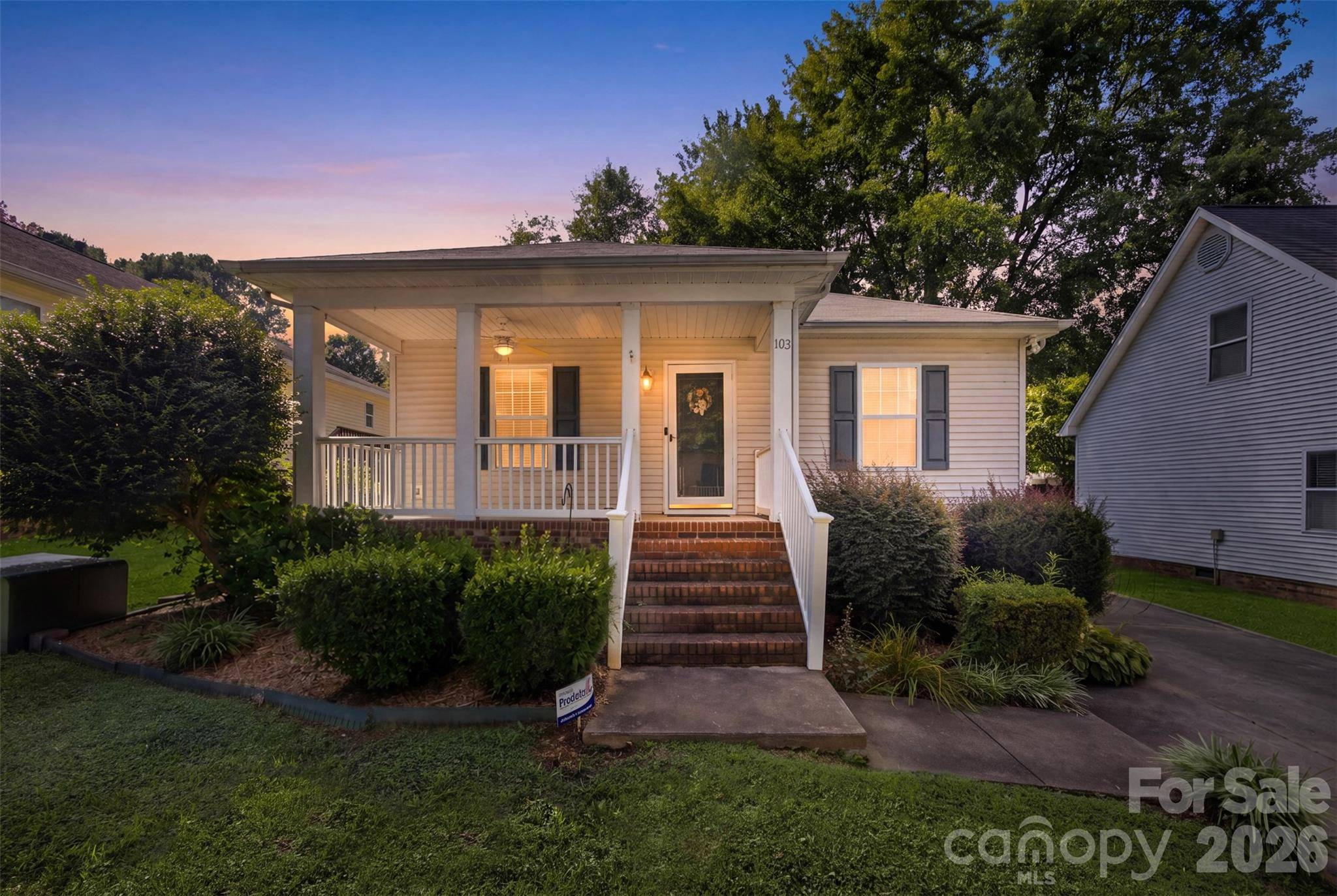 103 Watson ST, Belmont, NC 28012