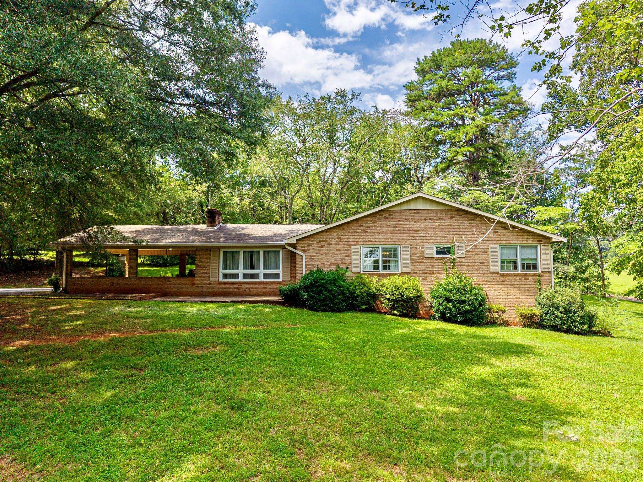 2542 E NC 10 HWY, Conover, NC 28613