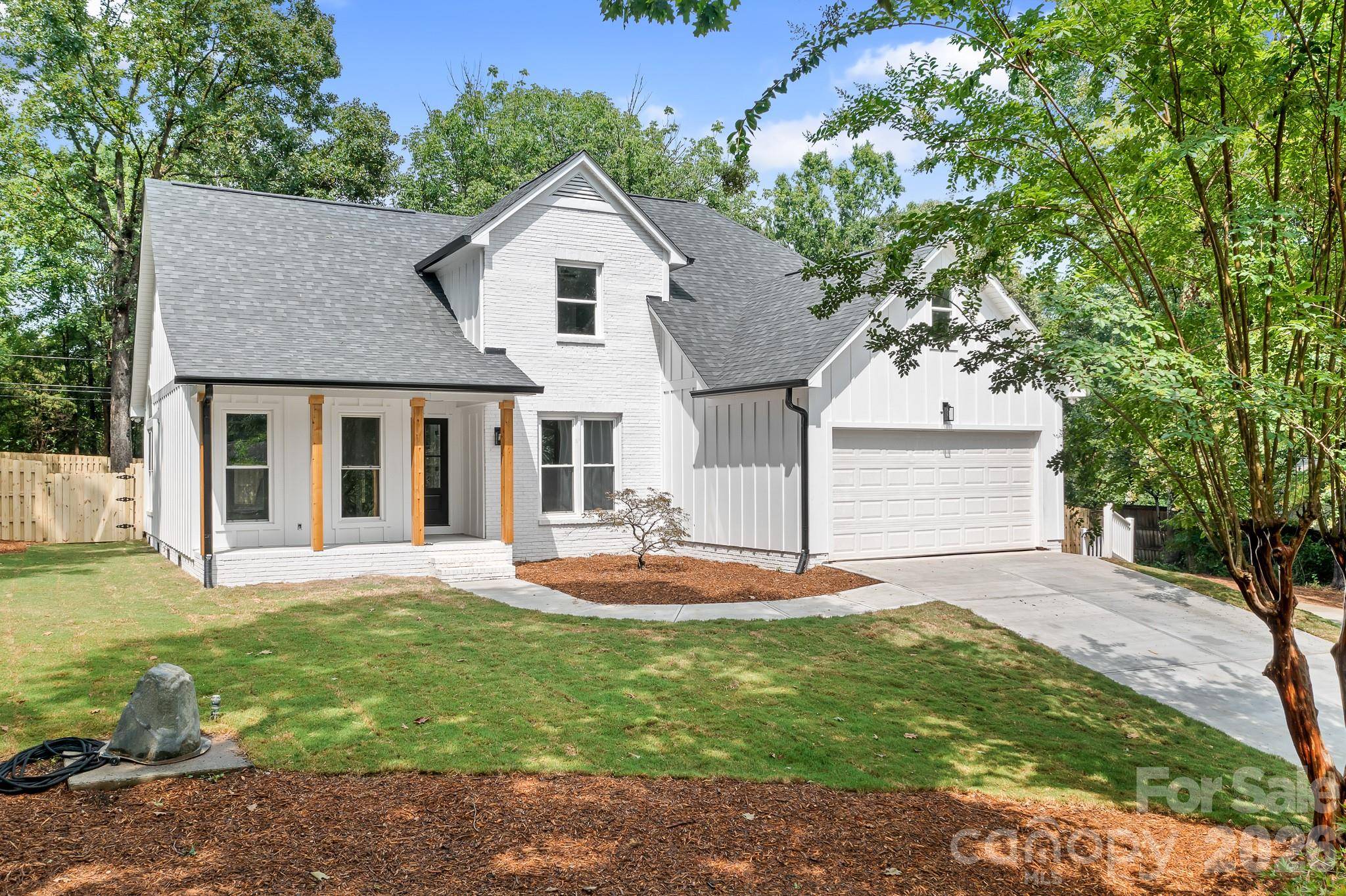 13121 Graymist DR, Charlotte, NC 28215