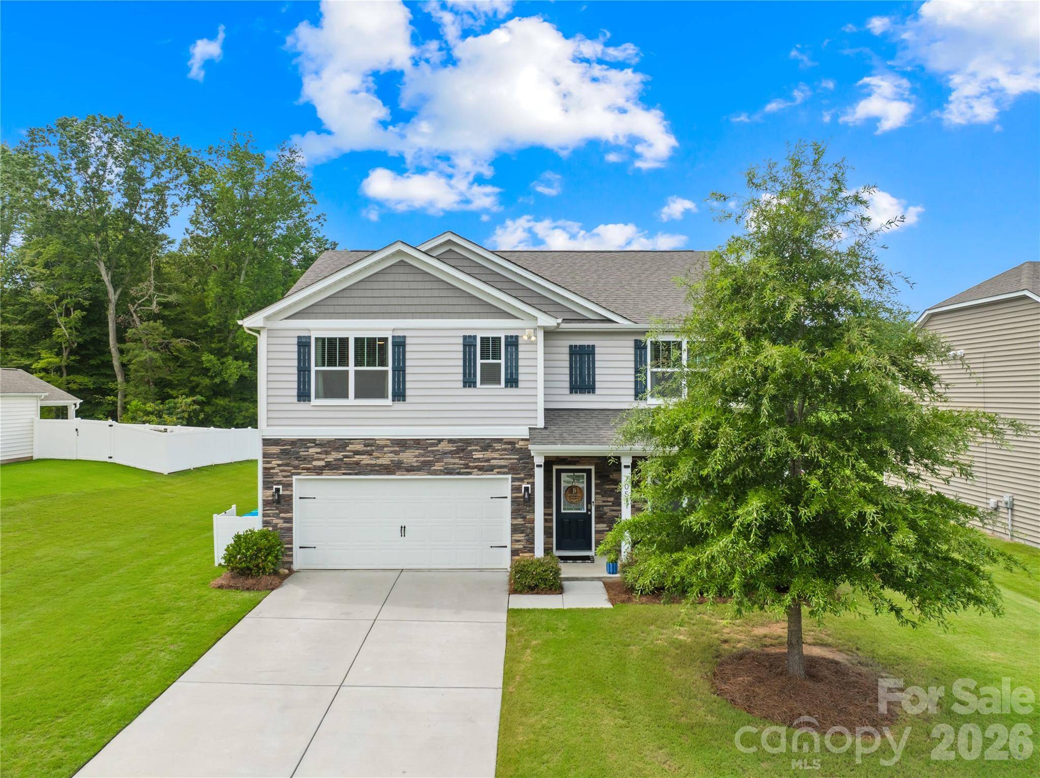 705 Saddlebred LN, Locust, NC 28097