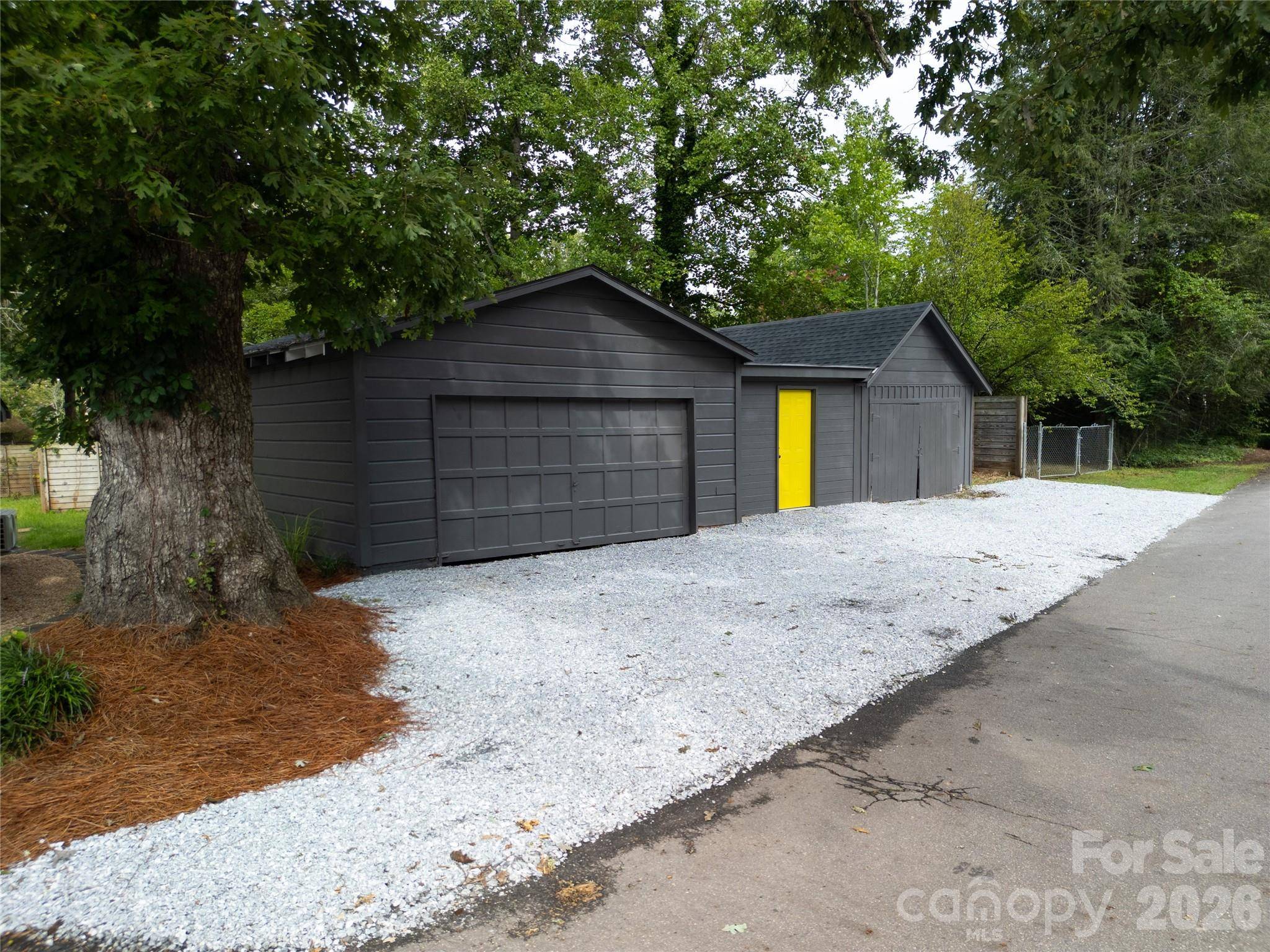 228 Grove ST, Brevard, NC 28712