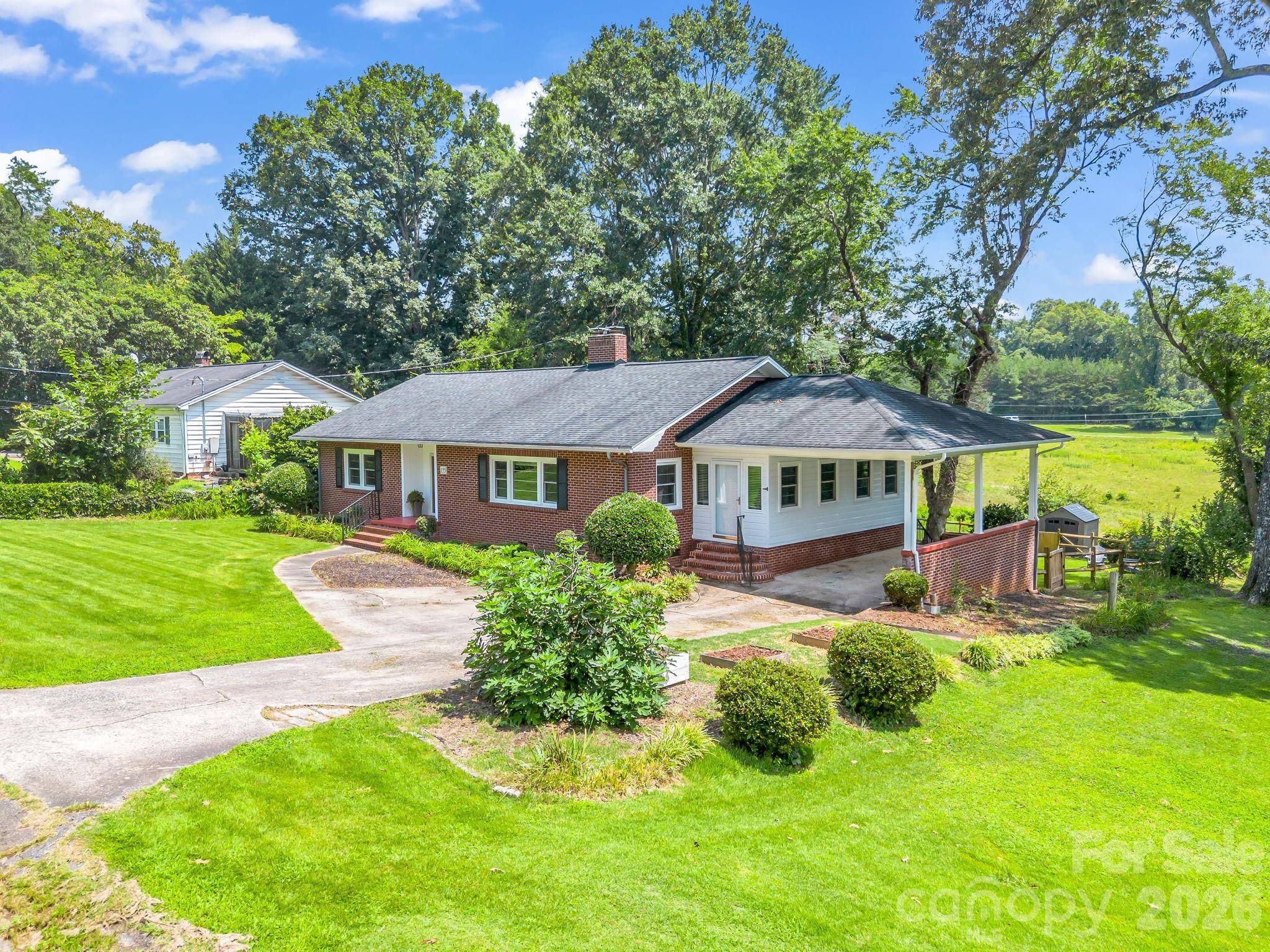 155 Fernwood CIR, Rutherfordton, NC 28139