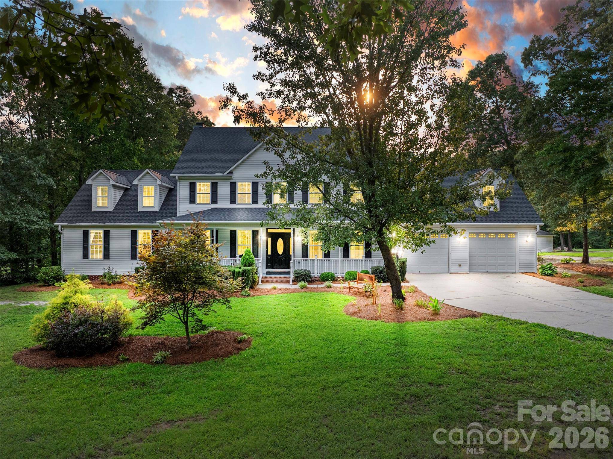 7233 Ridge RD, Lexington, NC 27295