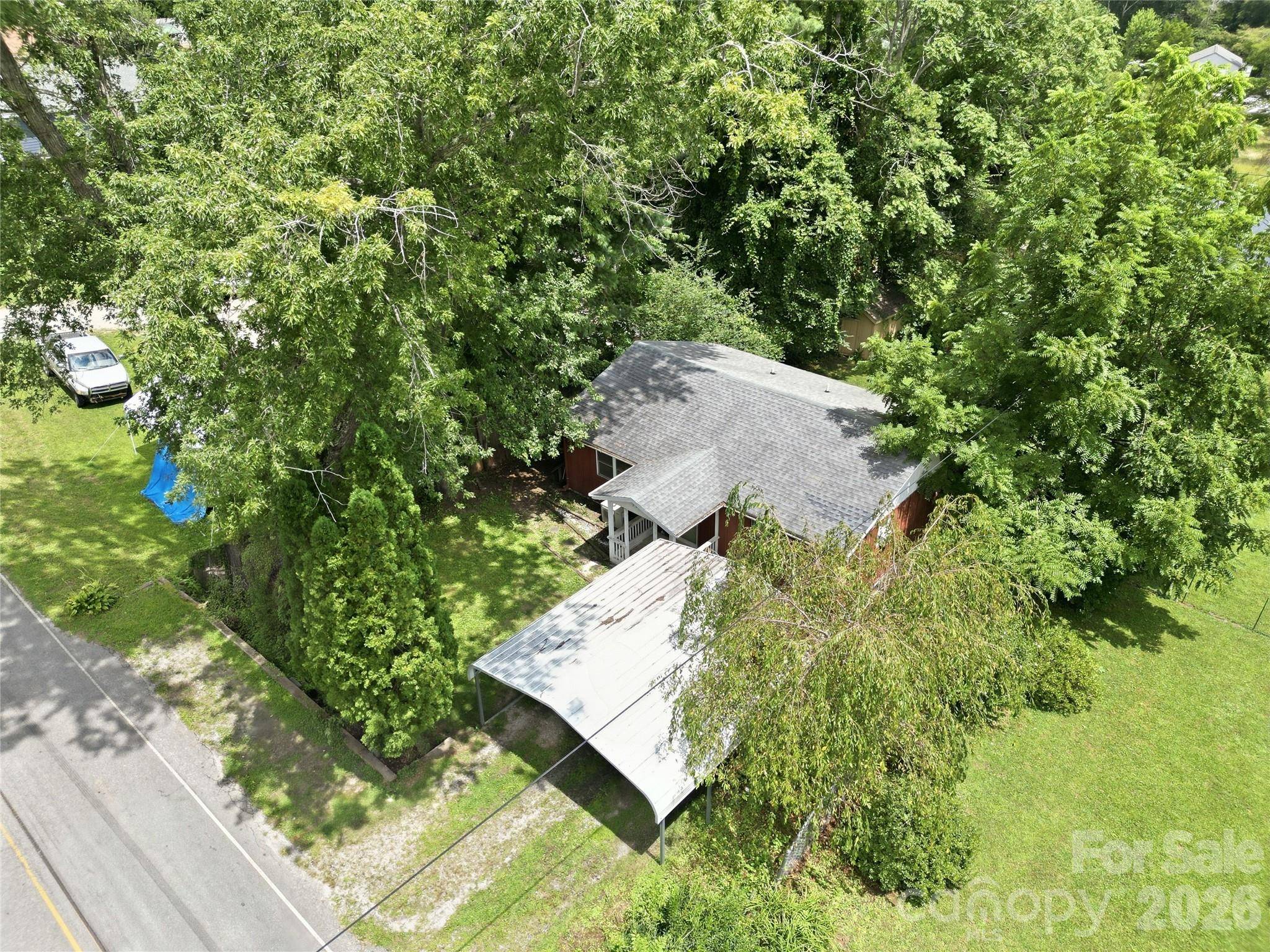 307 Beverly AVE, Hendersonville, NC 28792