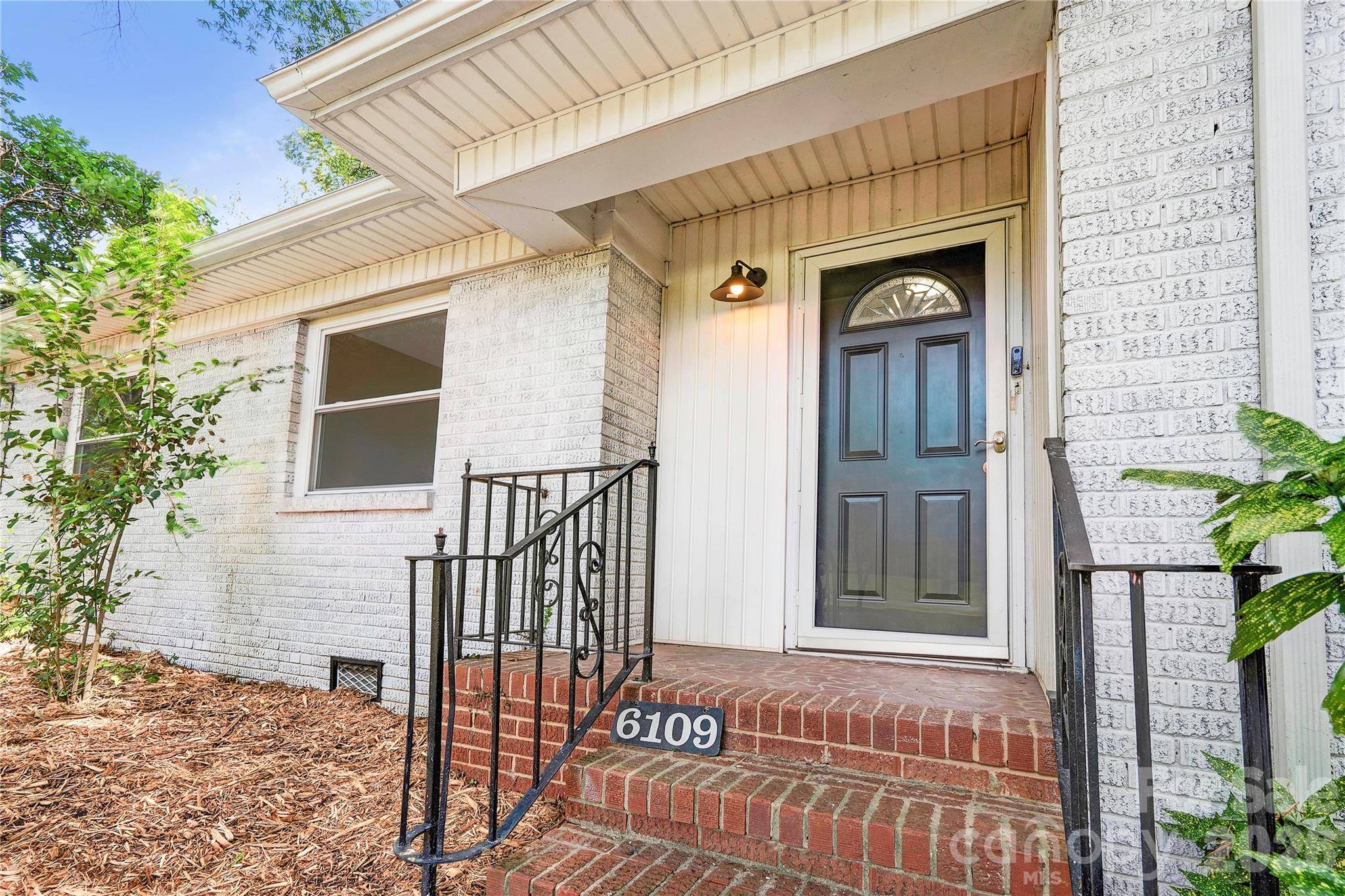 6109 Robinson Church RD, Charlotte, NC 28215