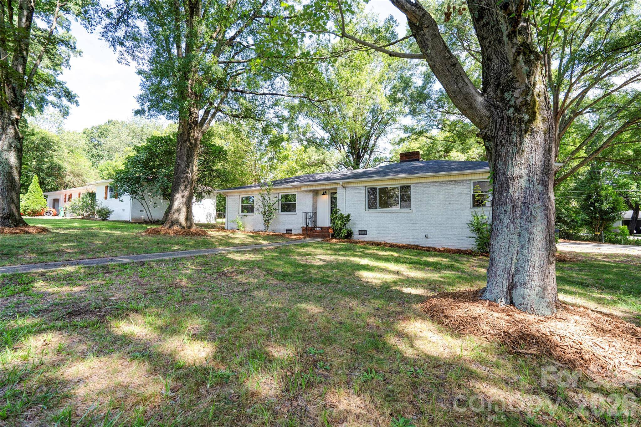 6109 Robinson Church RD, Charlotte, NC 28215