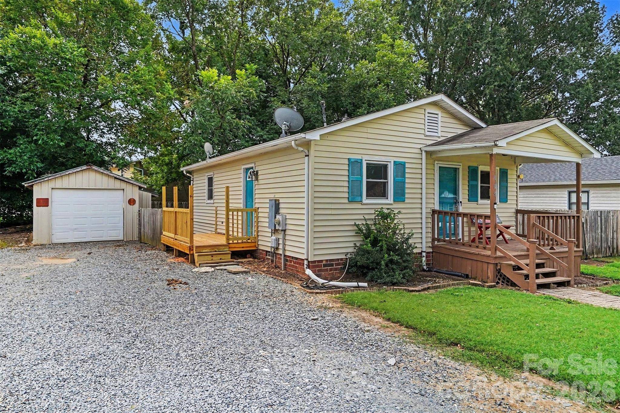 105 W Church ST, Granite Quarry, NC 28144