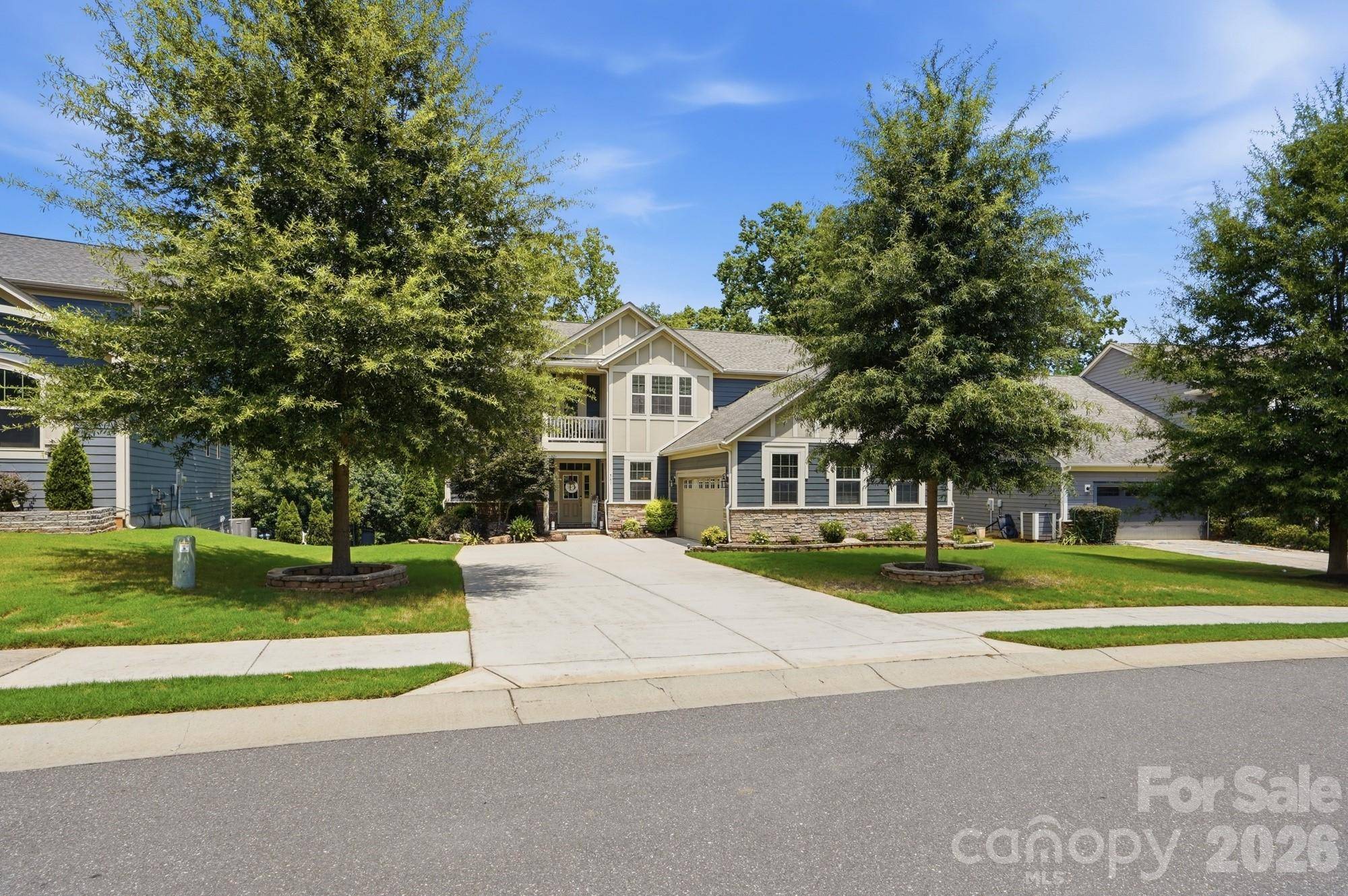 561 Sandbar PT, Lake Wylie, SC 29710
