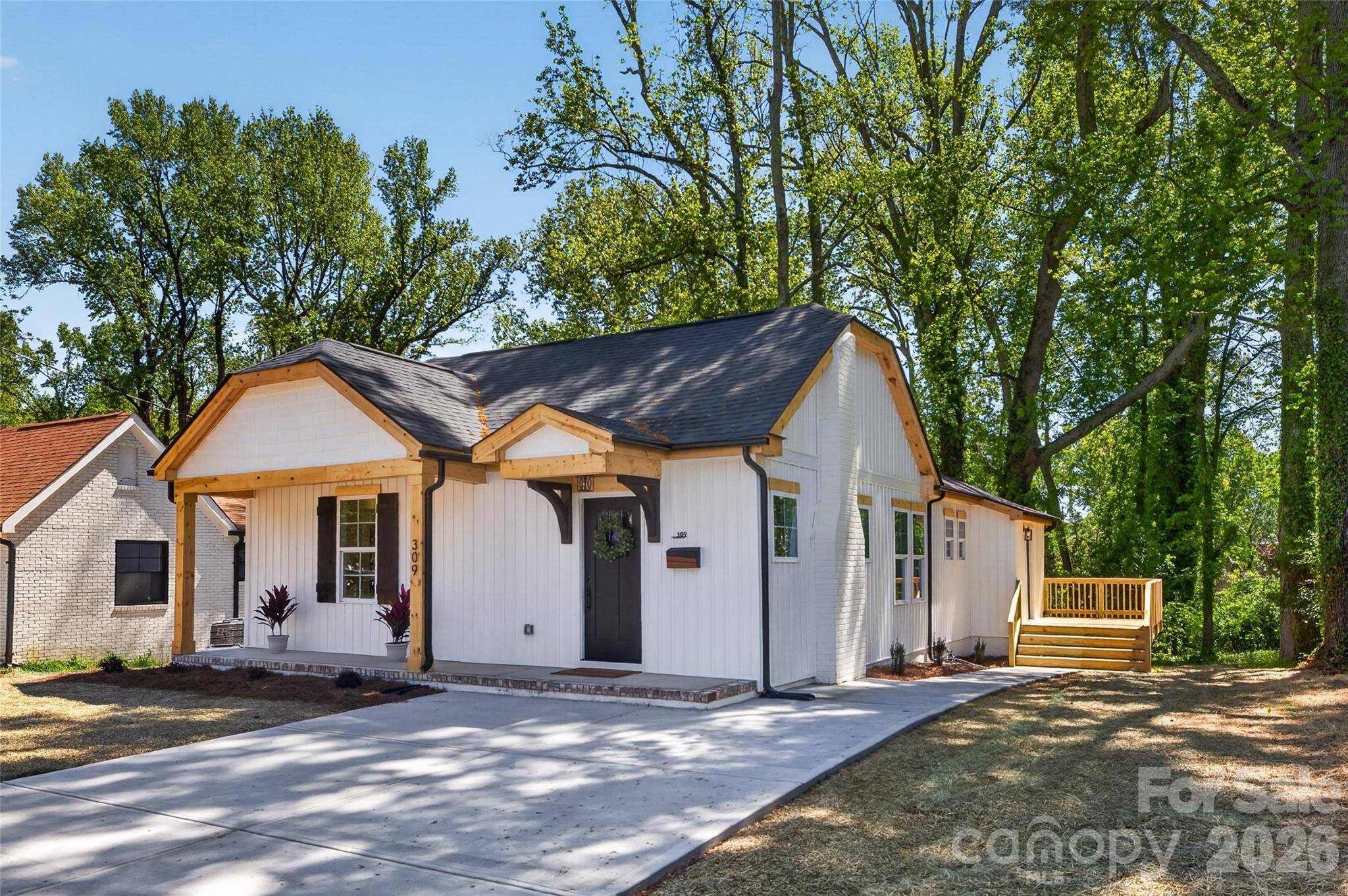 309 W Gold ST, Kings Mountain, NC 28086